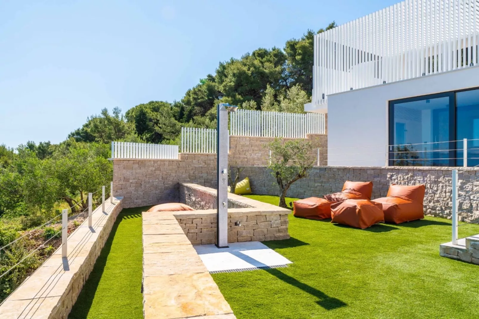 Holiday Home Good Life-Im Freien