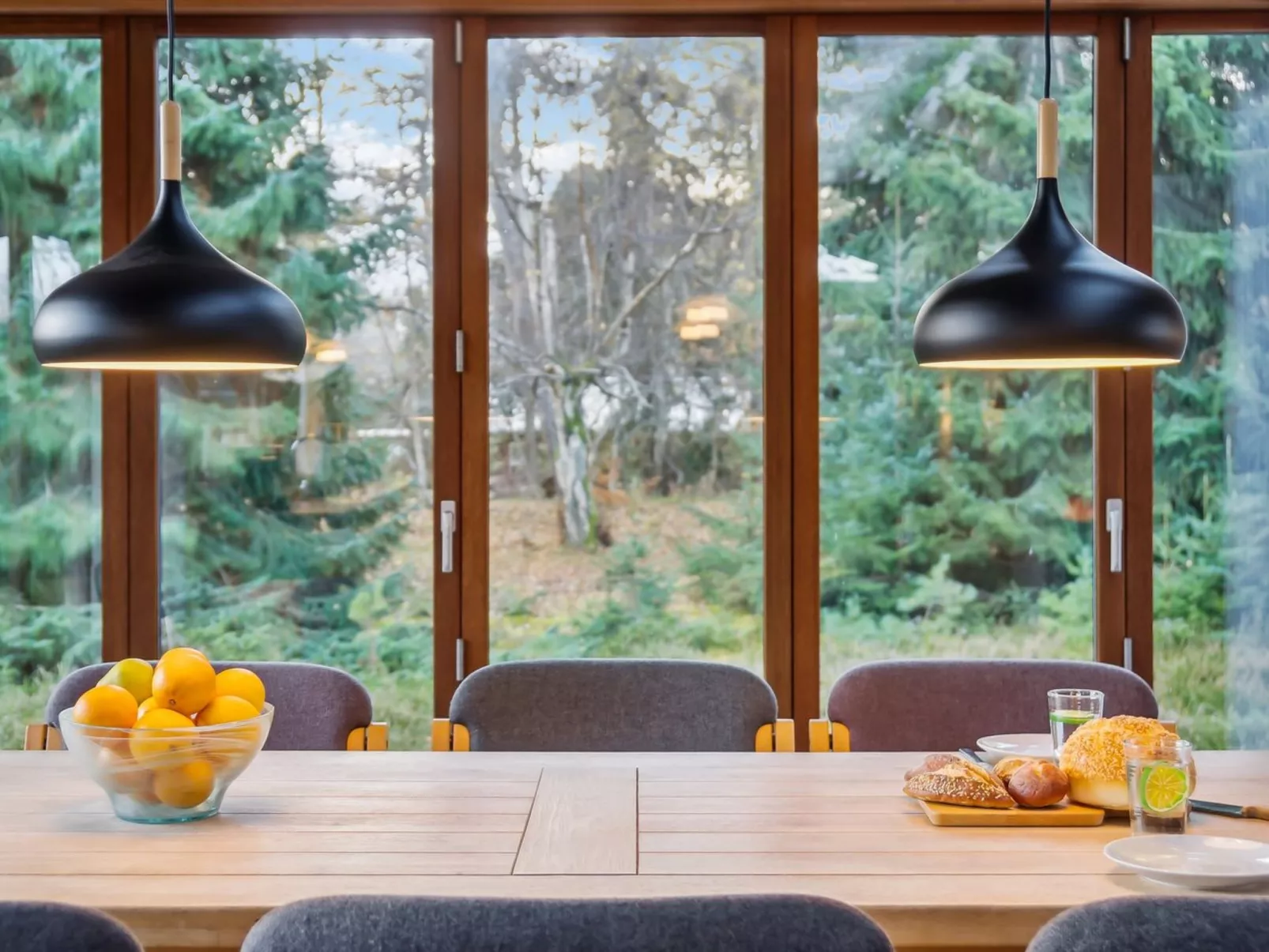 "Jorid" -  from the sea-Inside