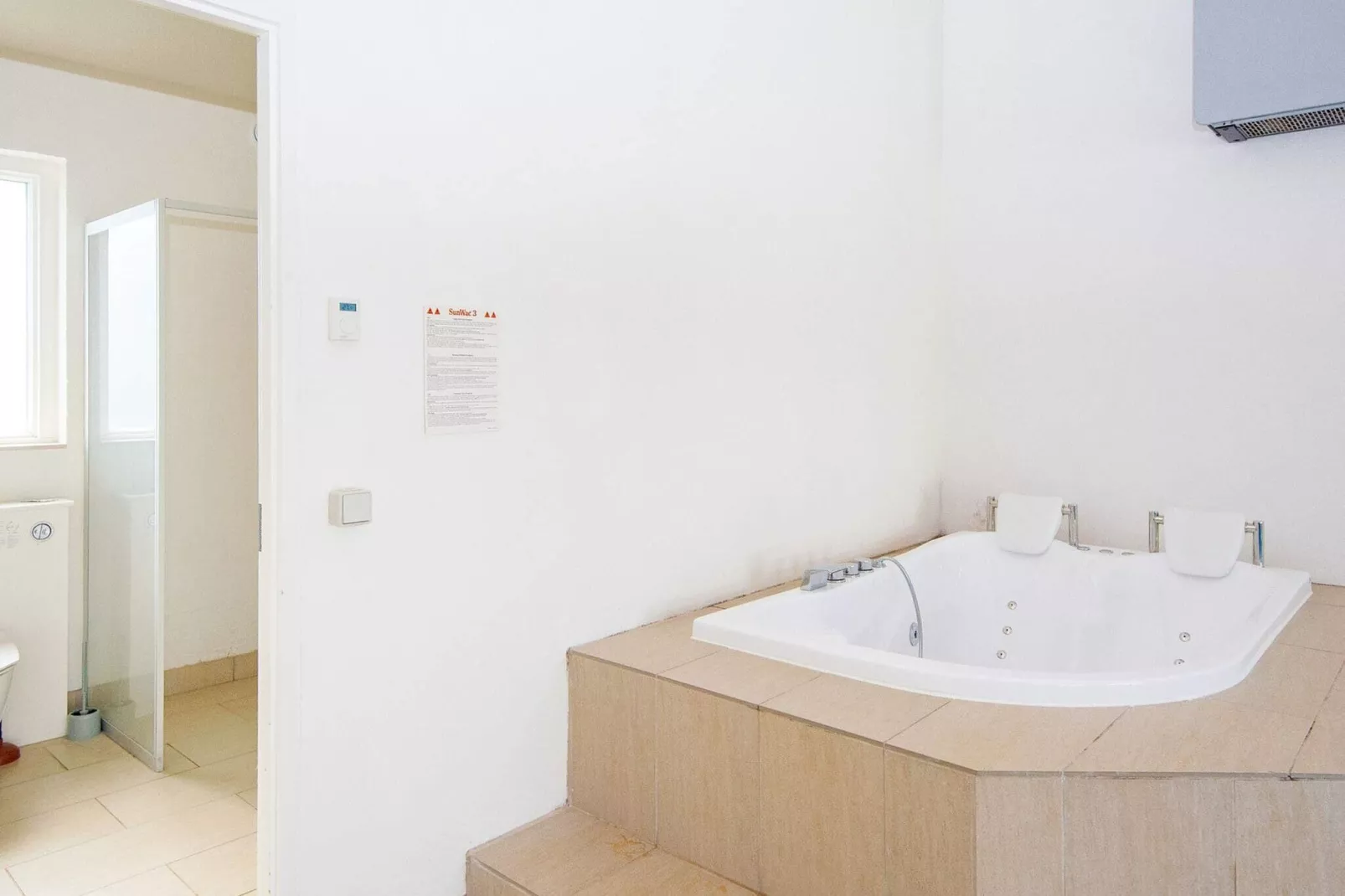 10 person holiday home in Grenaa-By Traum-Spa