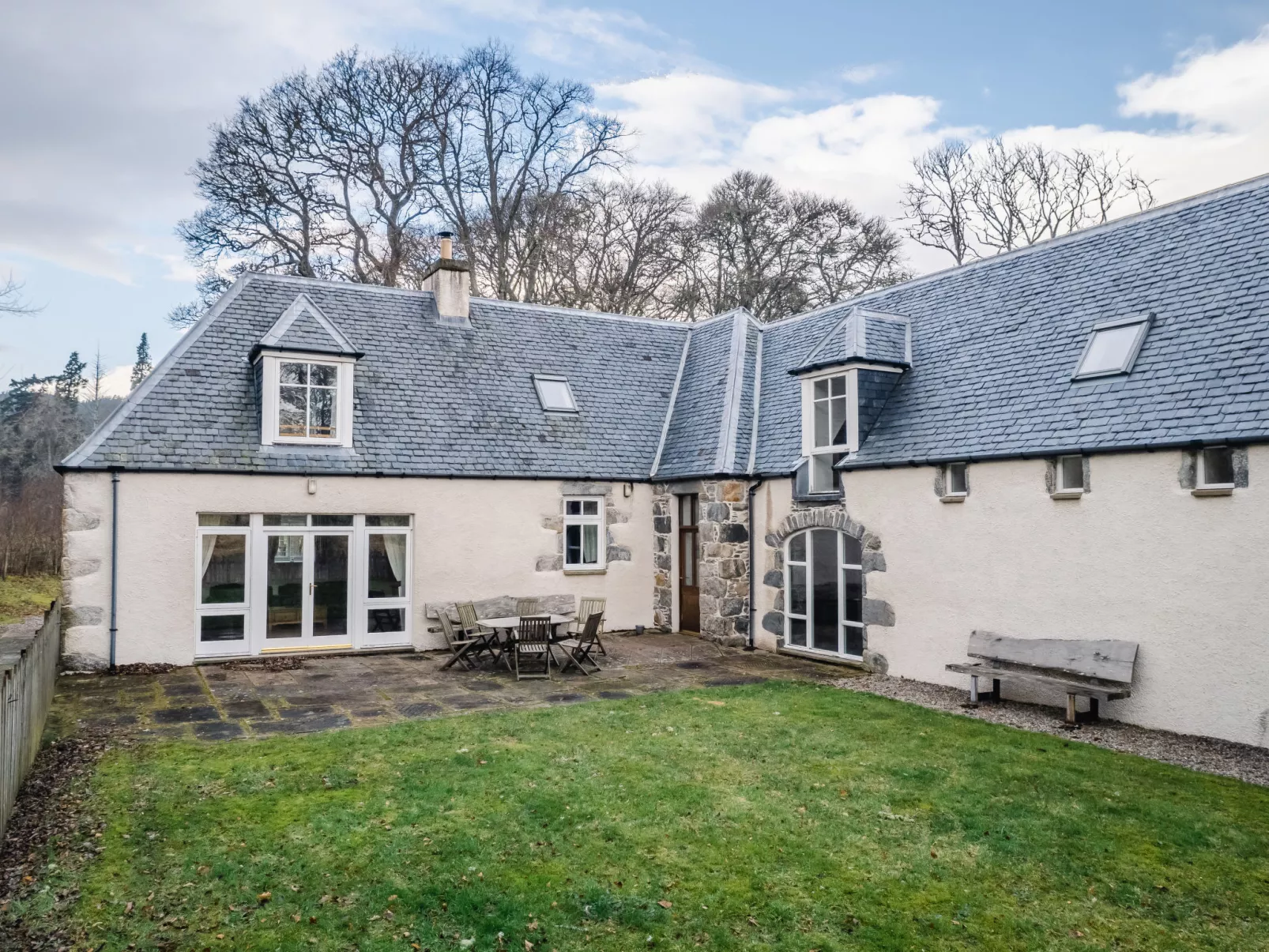 Corrimony View-Dehors