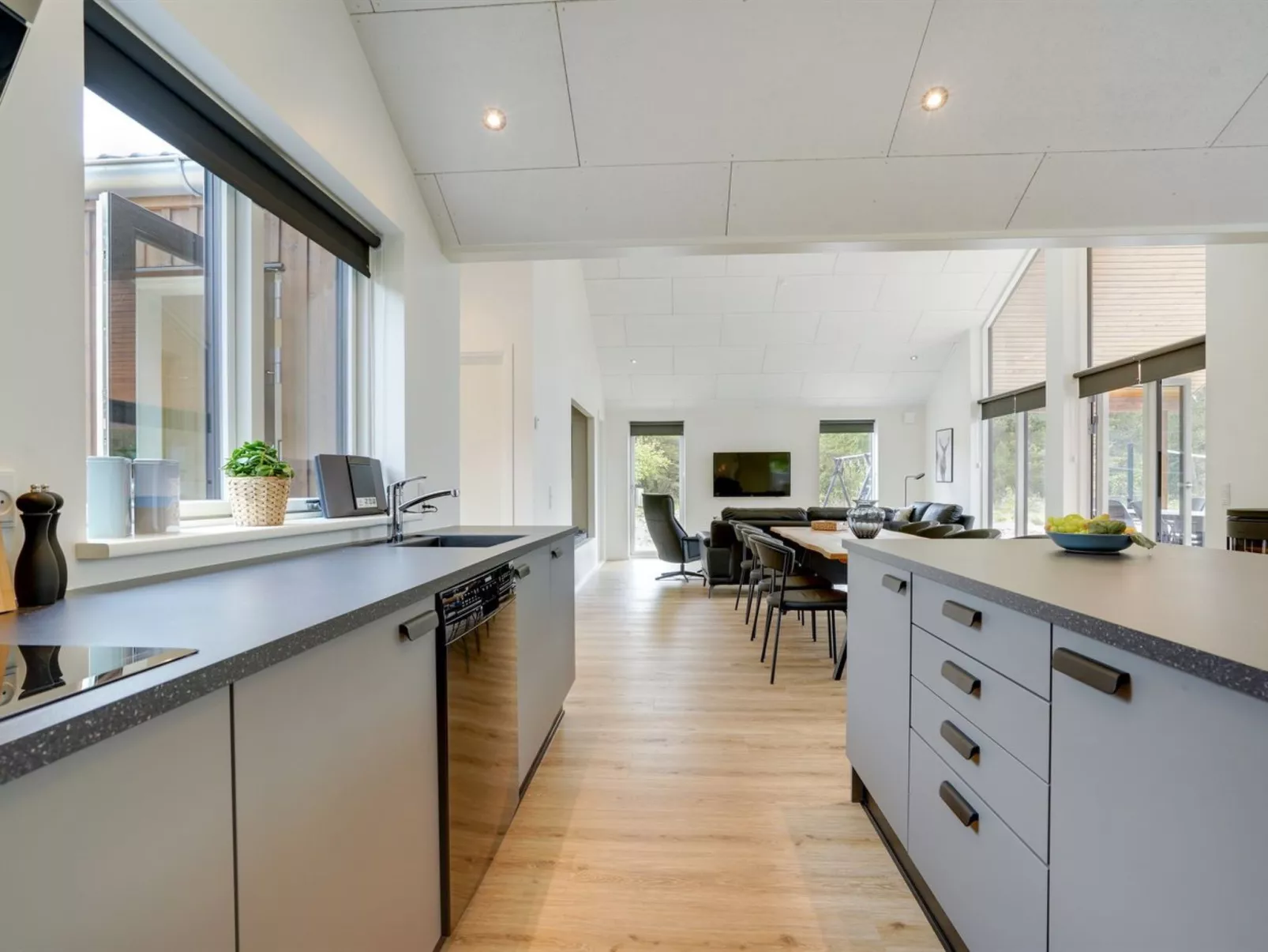 "Heidi" - 1km from the sea-Dedans