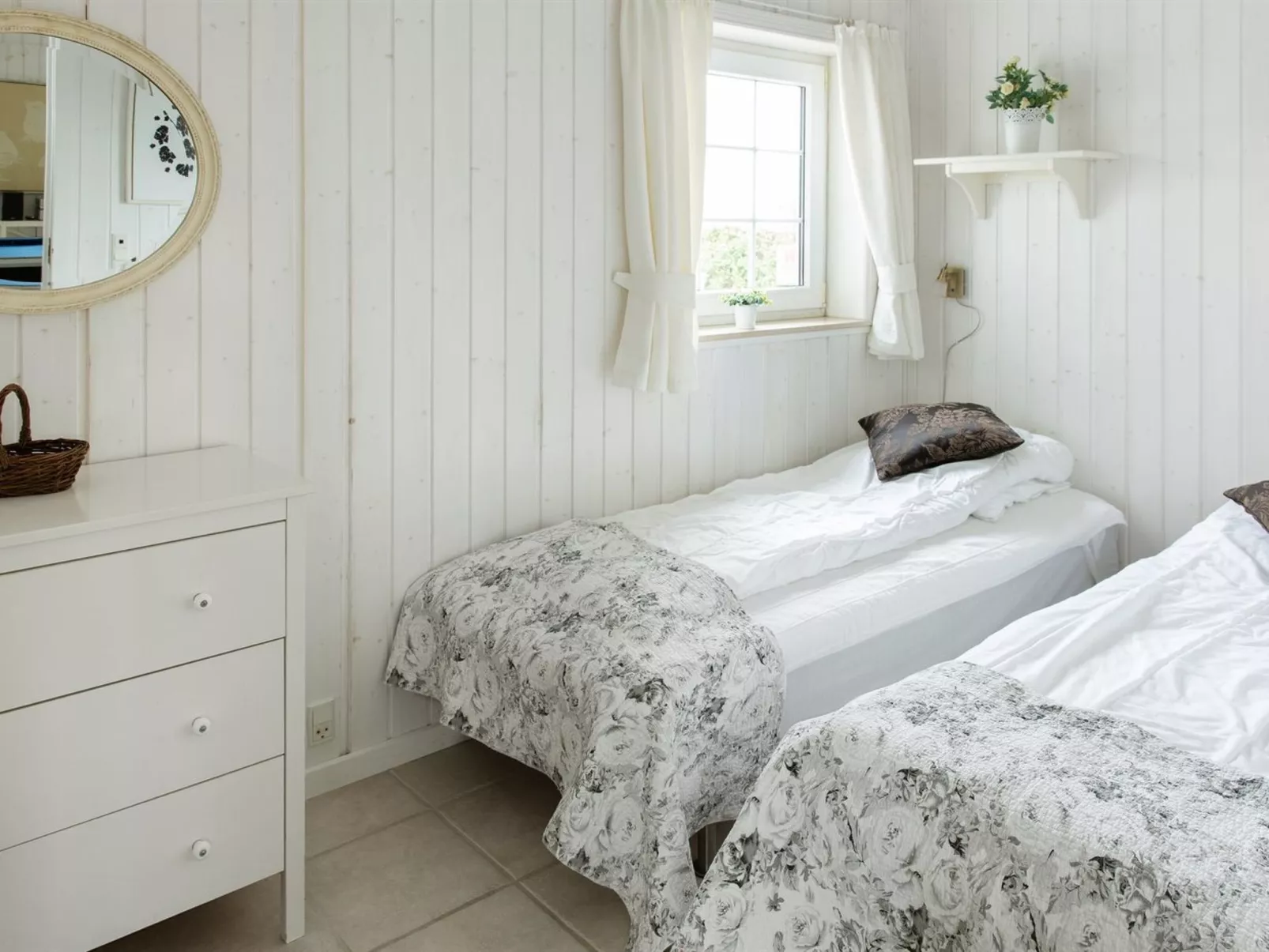 "Emelita" - 900m from the sea-Dedans