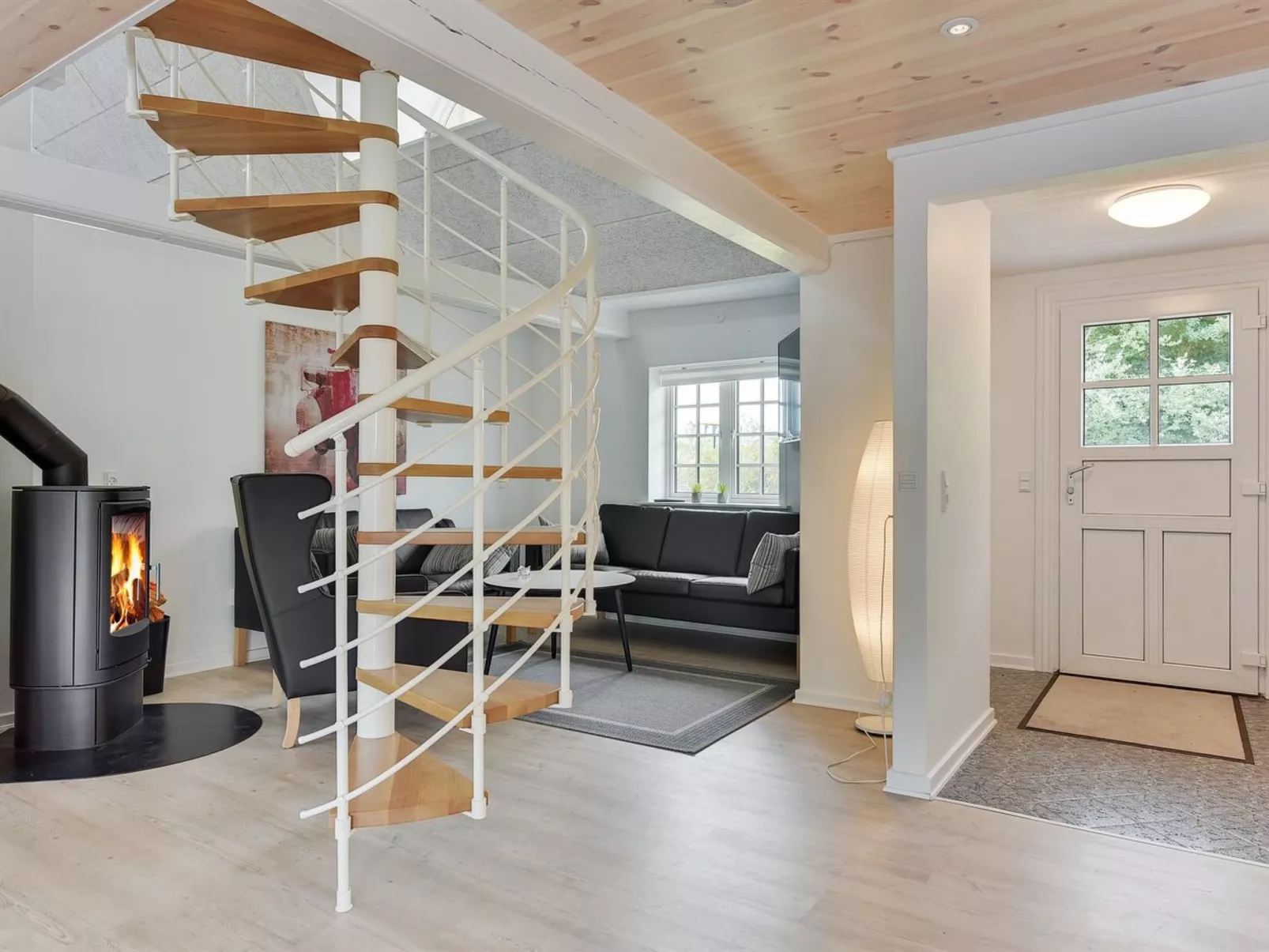 "Alitta" - 27km from the sea-Inside