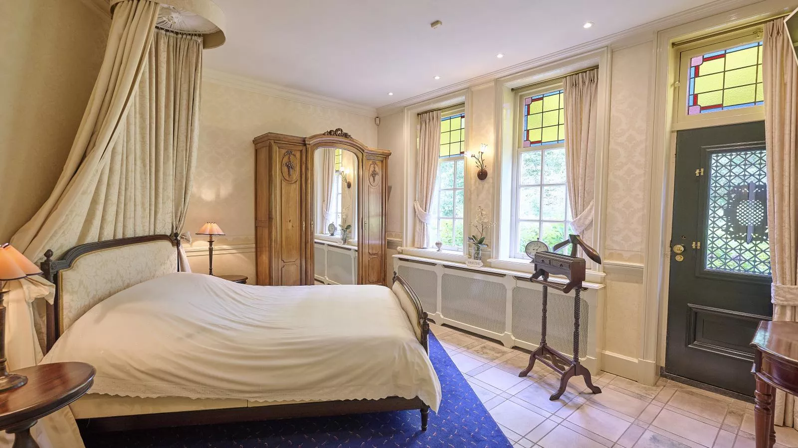 Erve Het Klaashuis-Bedroom