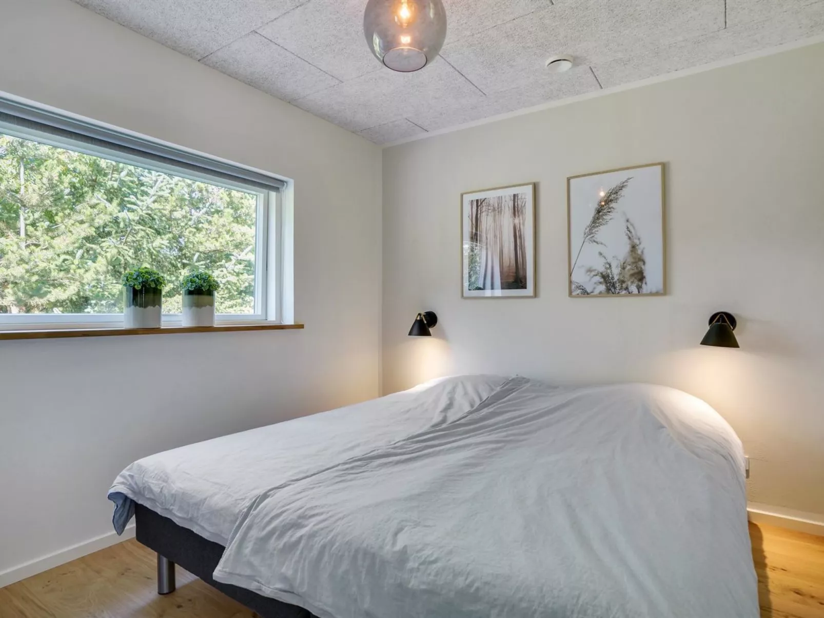 "Menja" - 1.4km from the sea-Inside