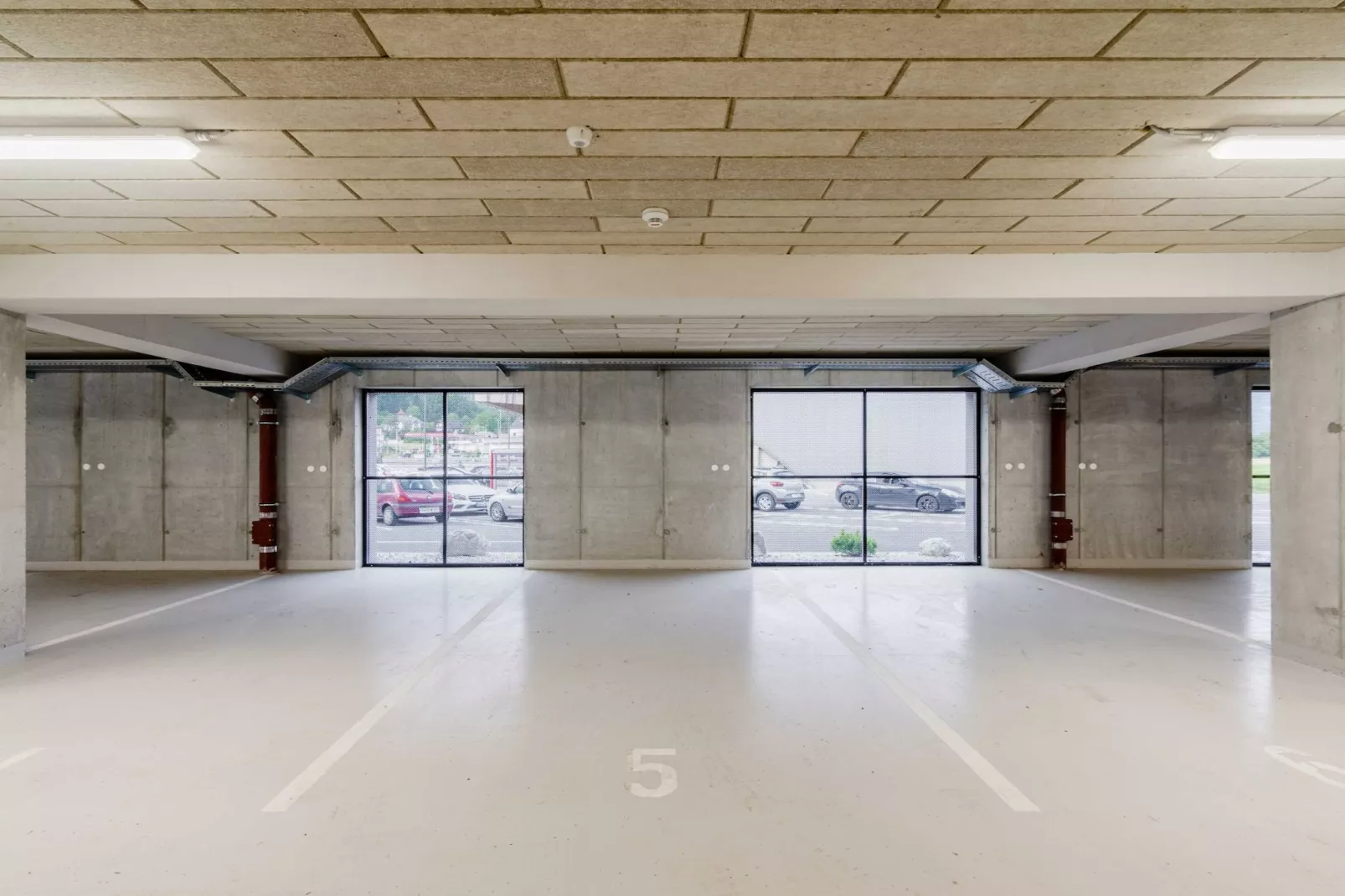 Bovec Chic Apartment with Sauna - One Bedroom Apartment with Balcony-Parkplatz