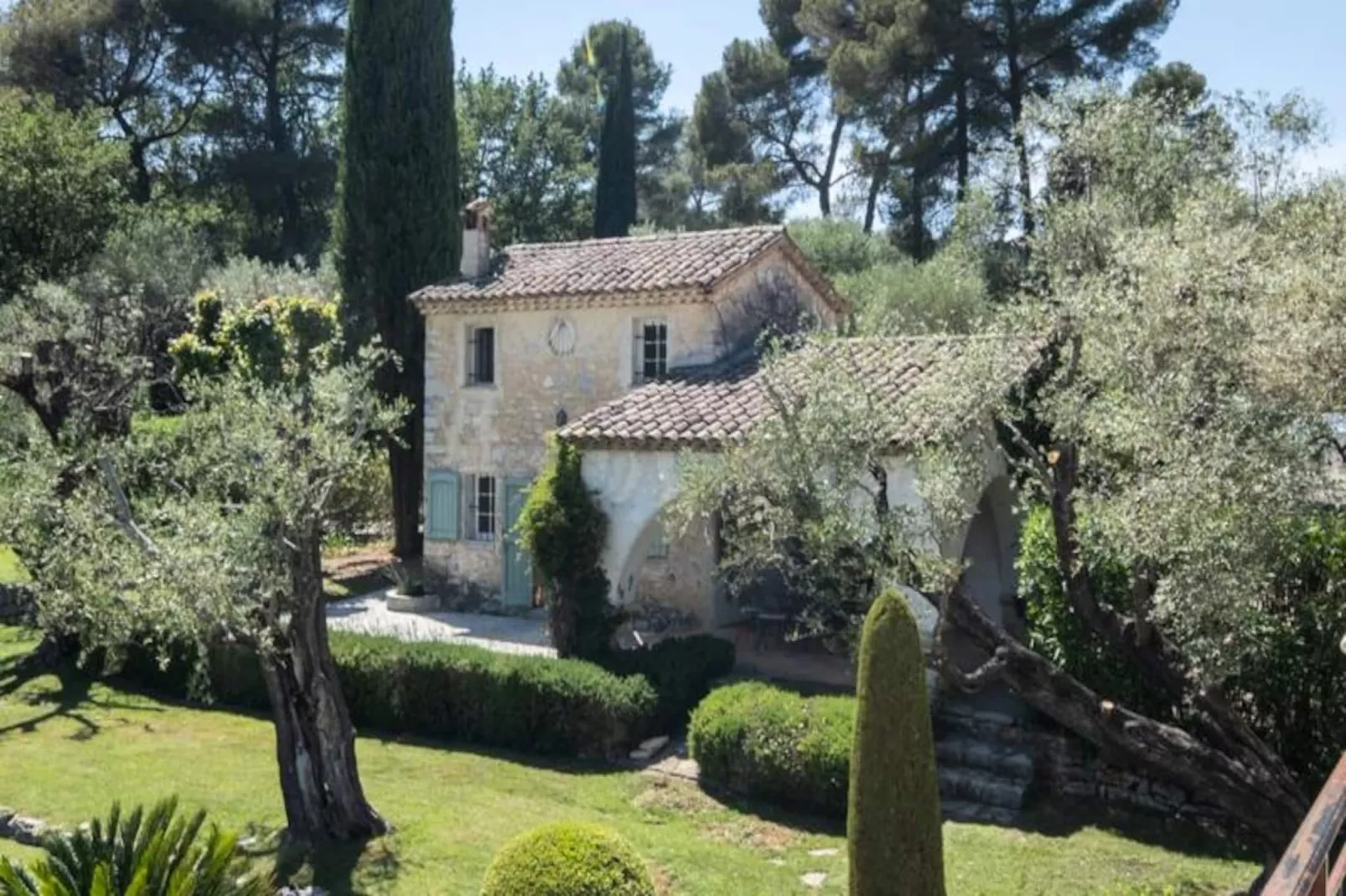 Résidence Bijou De 280m2 Et Piscine à Débordement Au Calme Absolu-Untagged