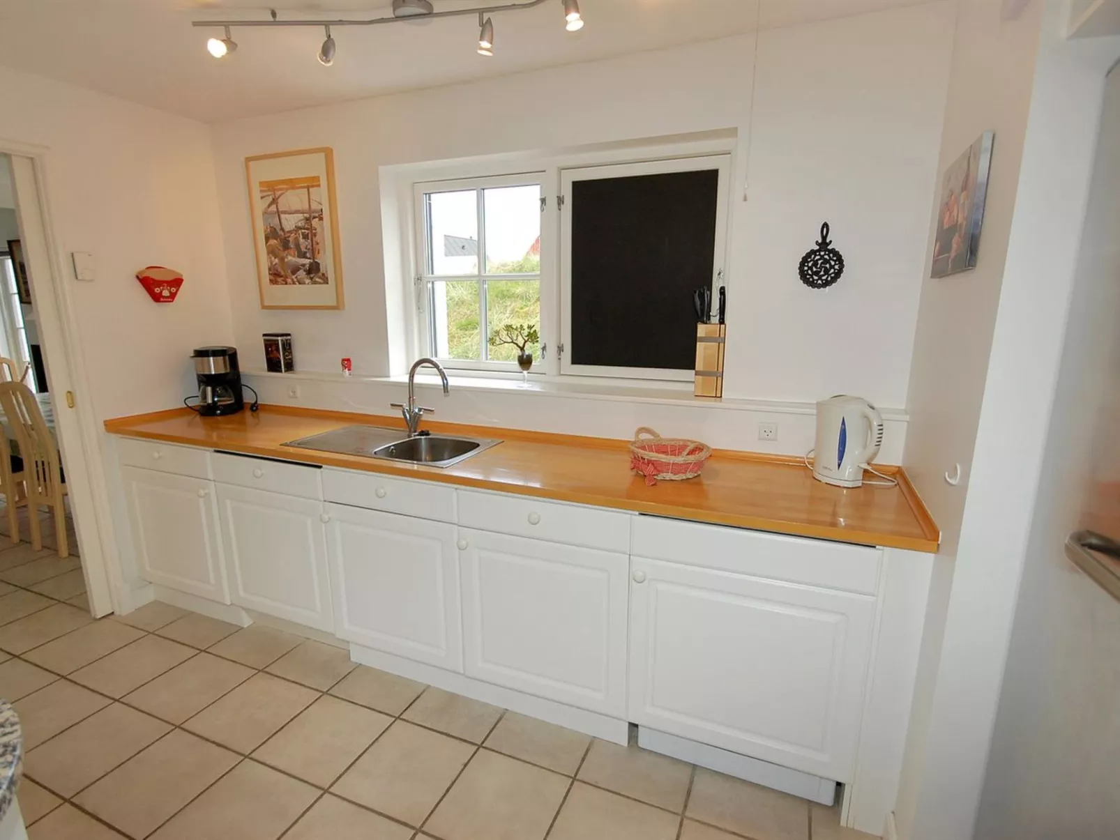 "Stine" - 1km from the sea-Drinnen