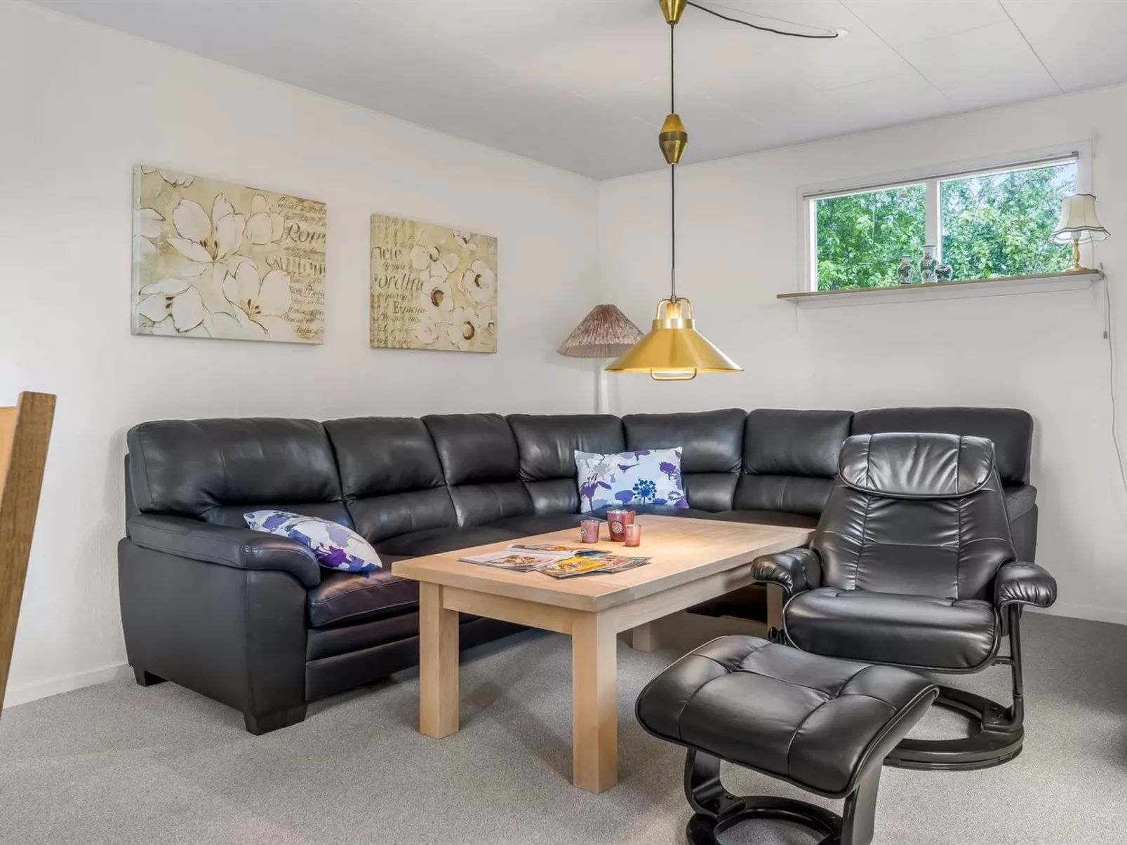 "France" - 5km from the sea-Dedans