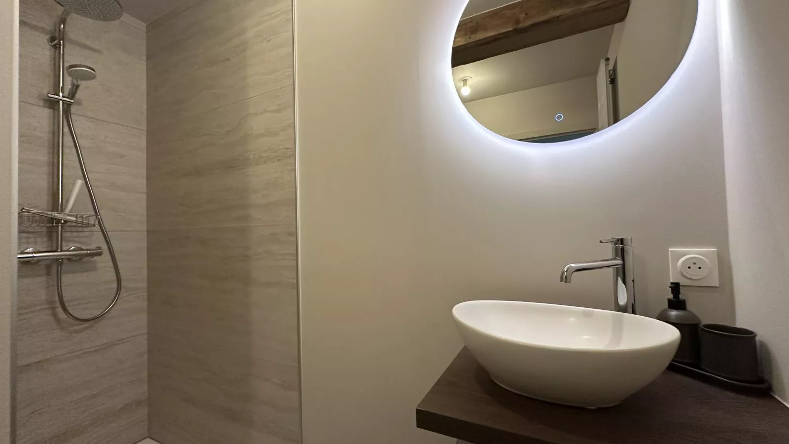 Le Moulin de Lachalade-Badezimmer