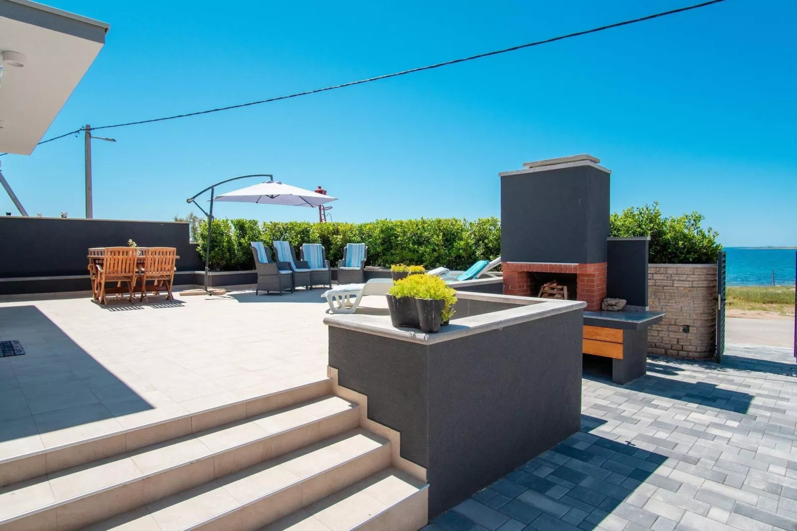 Beach house Festini-Terrace balcony