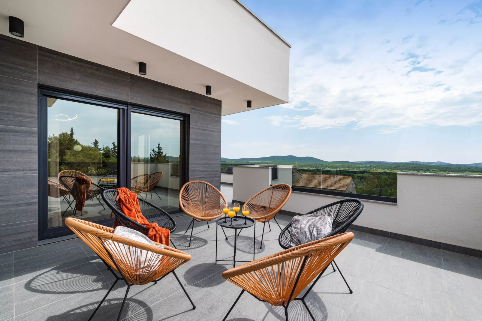 Luxury Villa Burra-Terrasse/Balkon