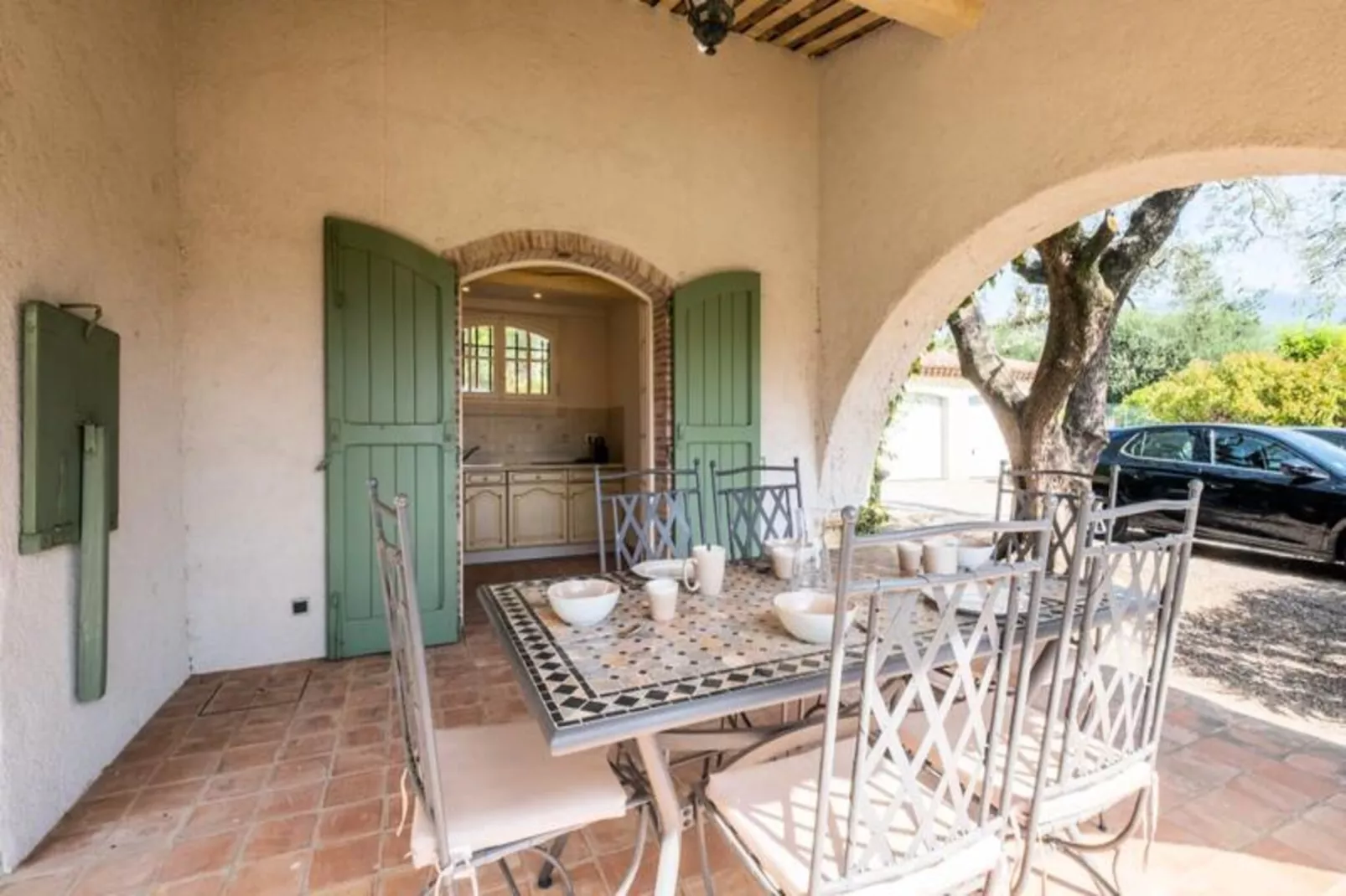 Résidence Bijou De 280m2 Et Piscine à Débordement Au Calme Absolu-Untagged