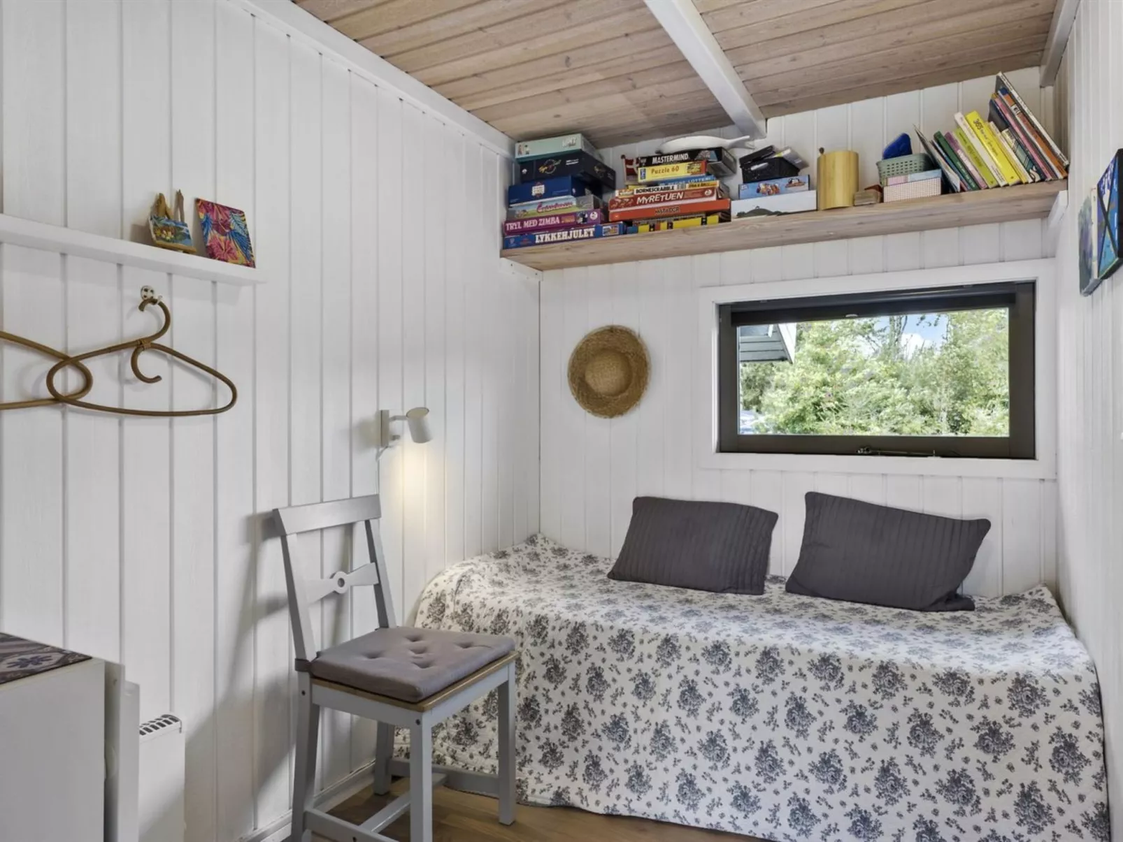 "Gita" - 2.2km from the sea-Drinnen