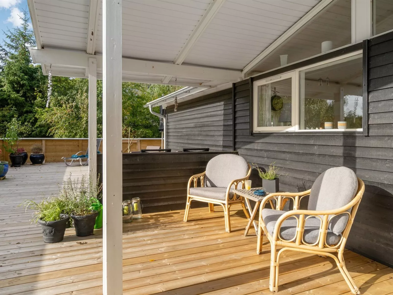 "Emmanuela" - 700m to the fjord-Draußen