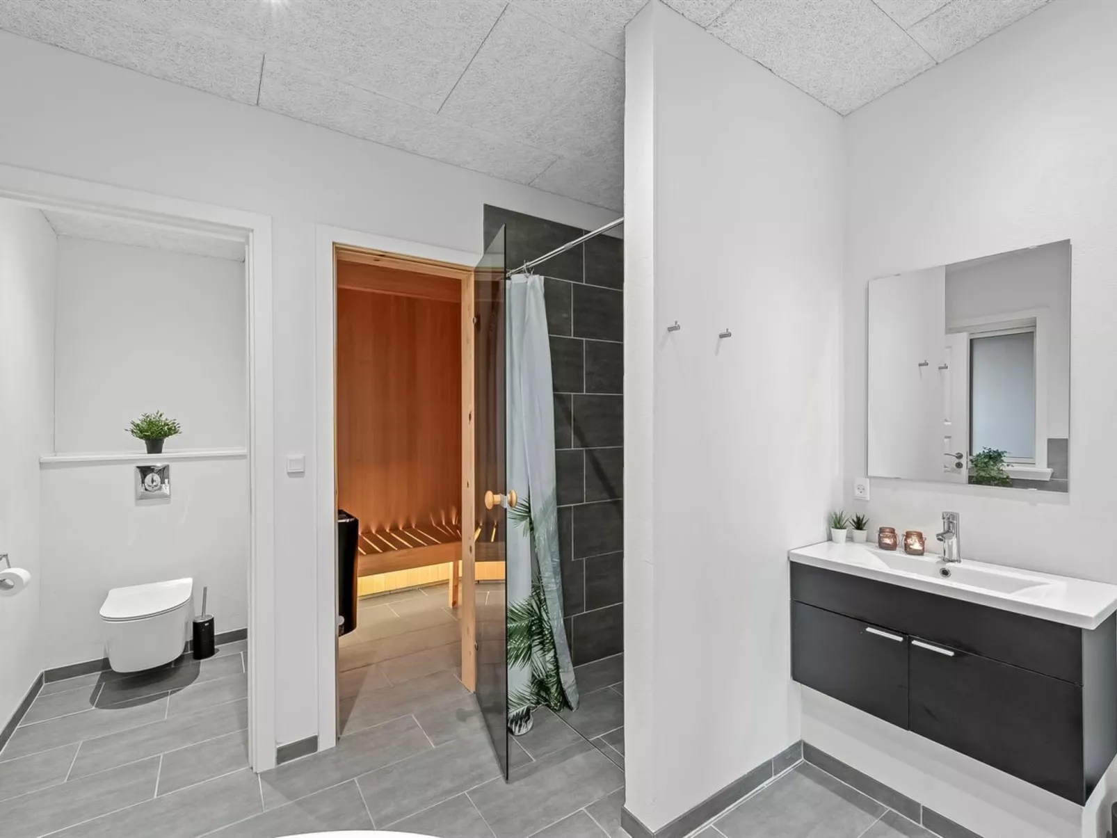 "Marius" - 400m from the sea-Dedans