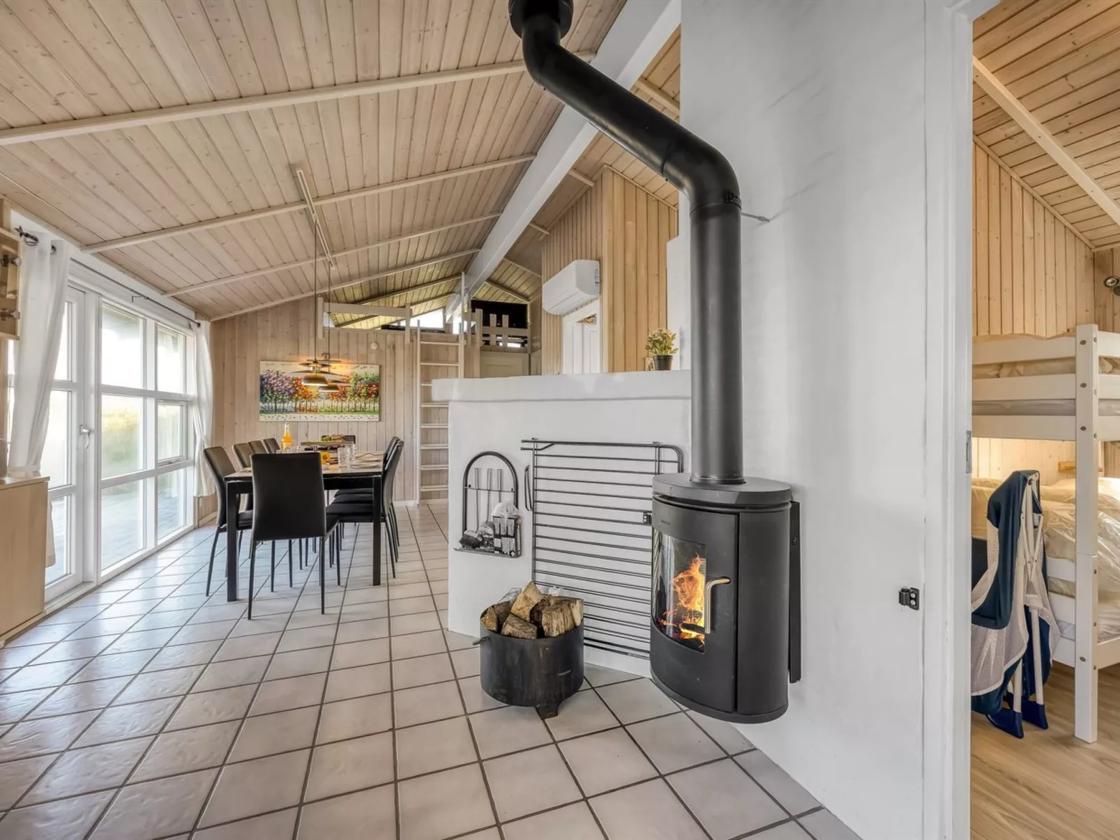 "Adrienne" - 490m from the sea-Dedans