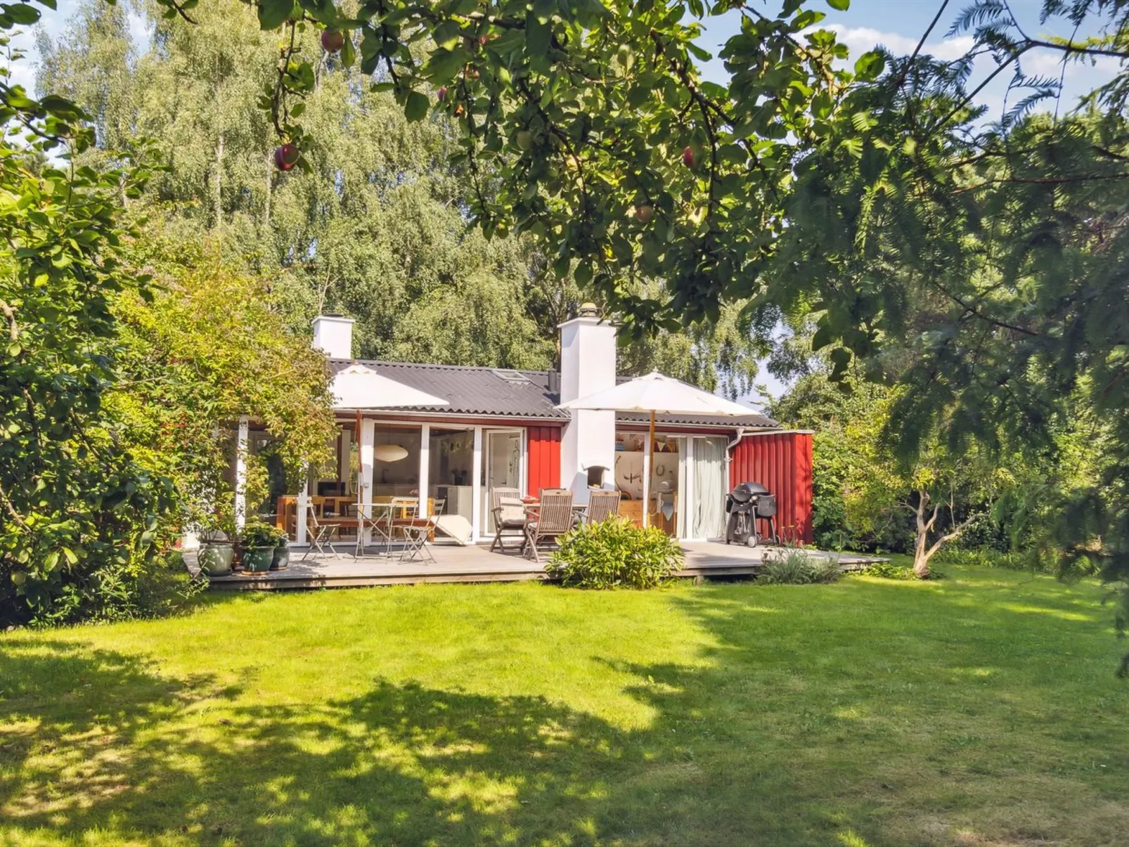 "Lauri" - 2.3km from the sea-Outside