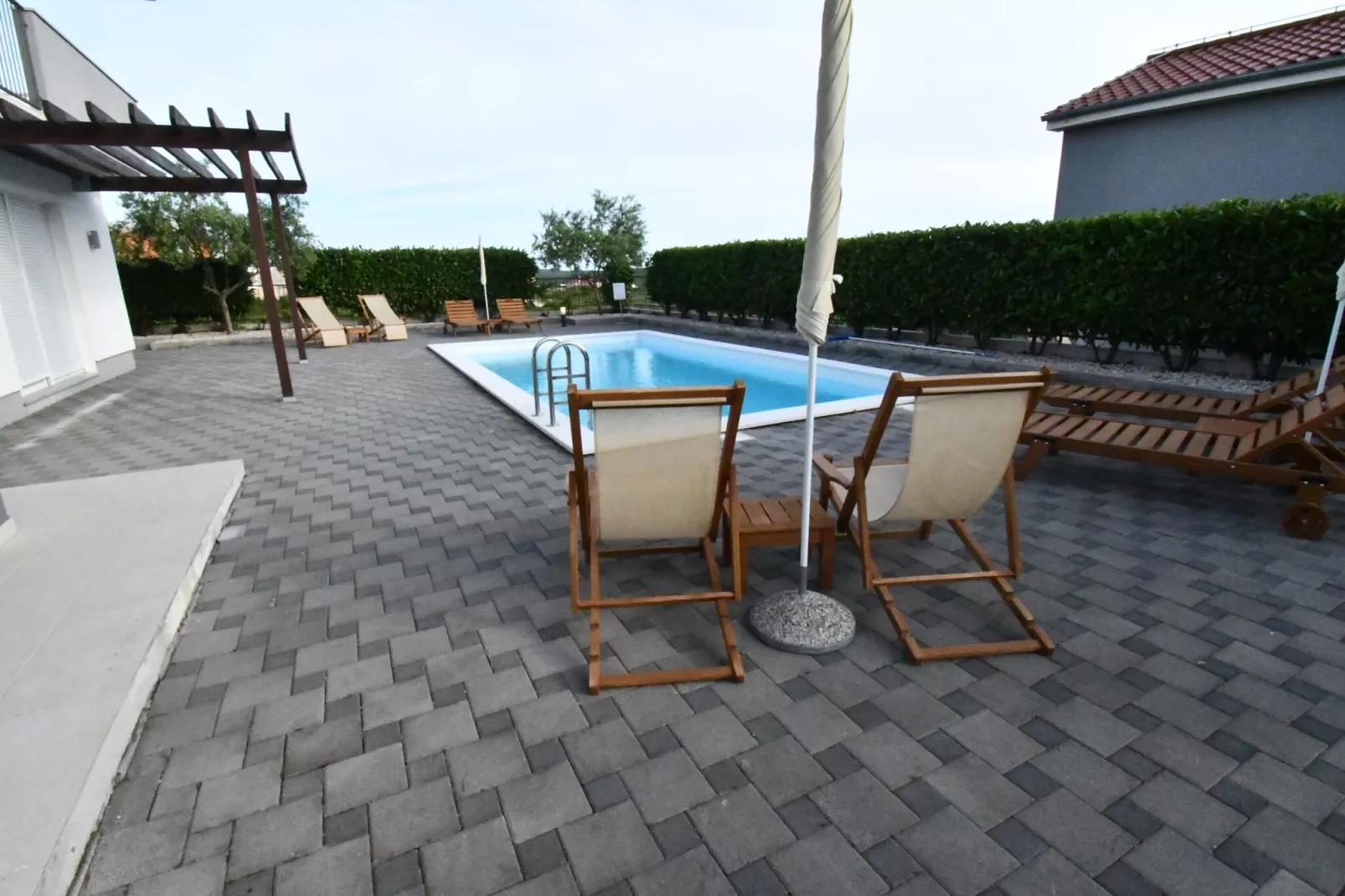 Luxury Escape with Swimming Pool & Modern Design - Deluxe Four Bedroom Villa with Sea View and Private Pool (Villa 5)-Piscine