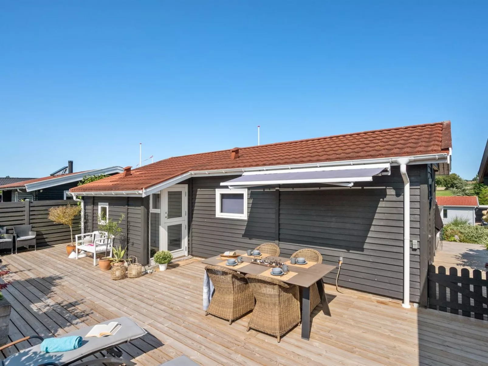 "Elfrede" - 600m from the sea-Draußen