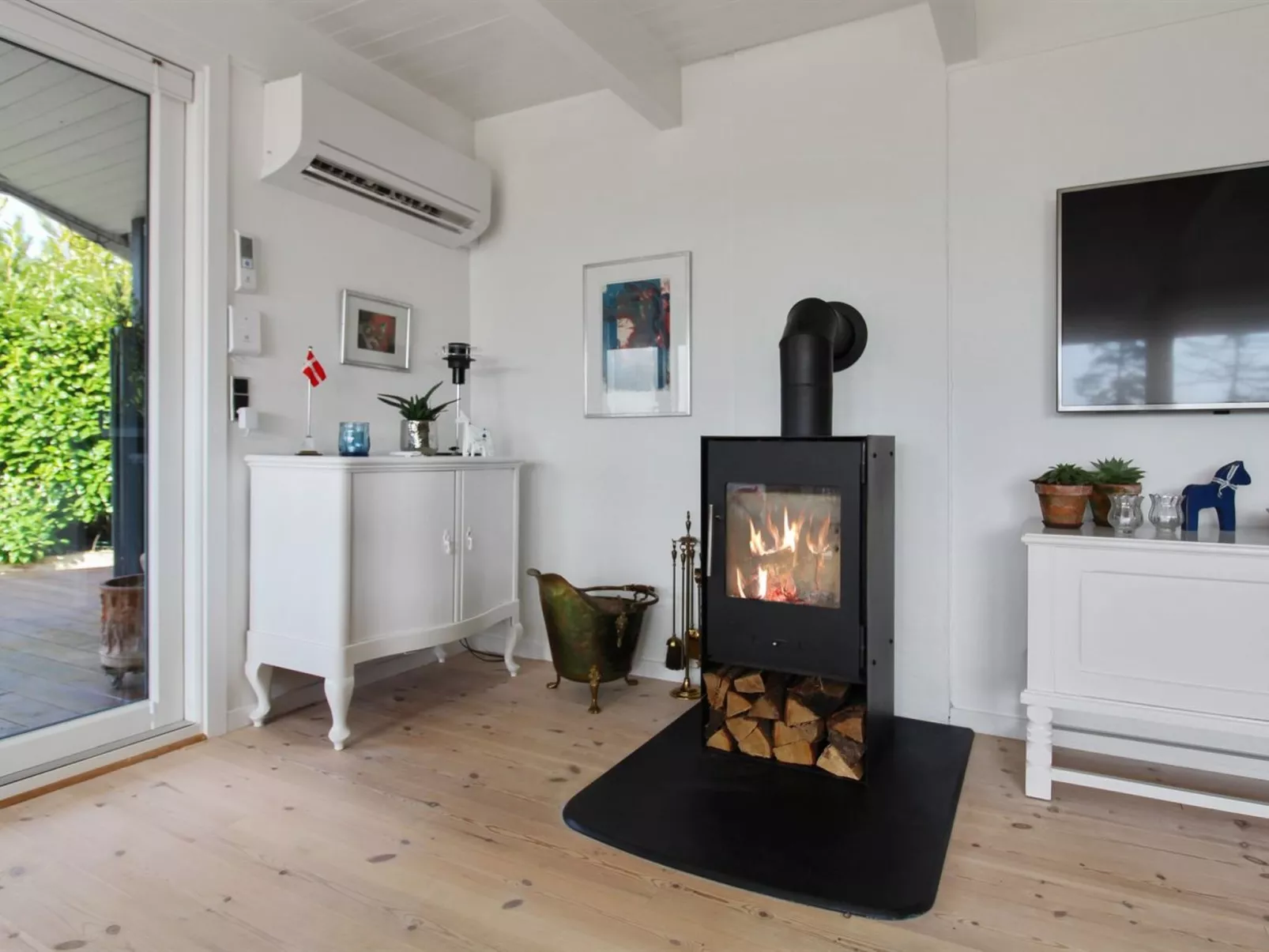 "Bisera" - 150m from the sea-Inside