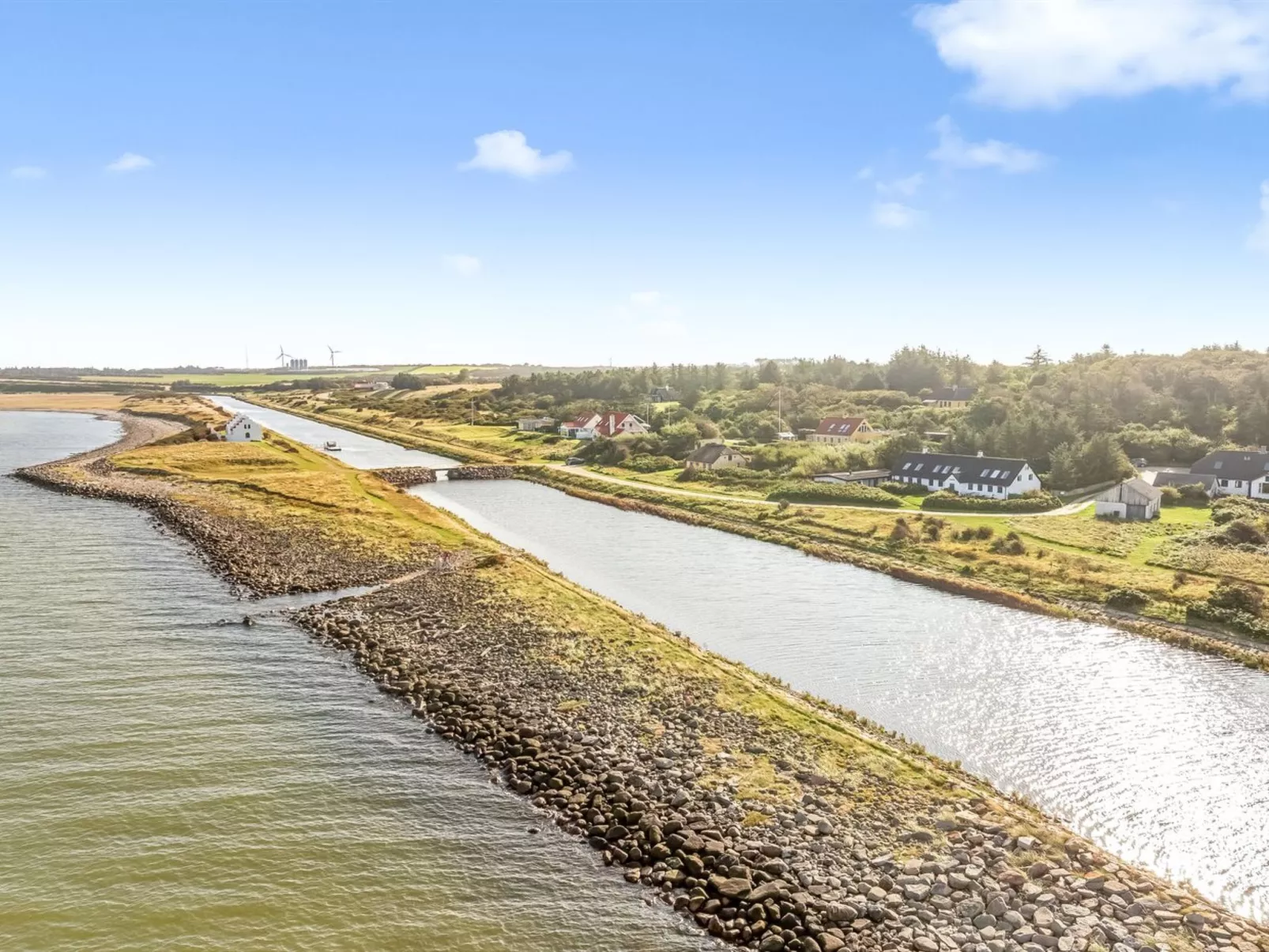 "Agrippa" - 30m to the fjord-Draußen