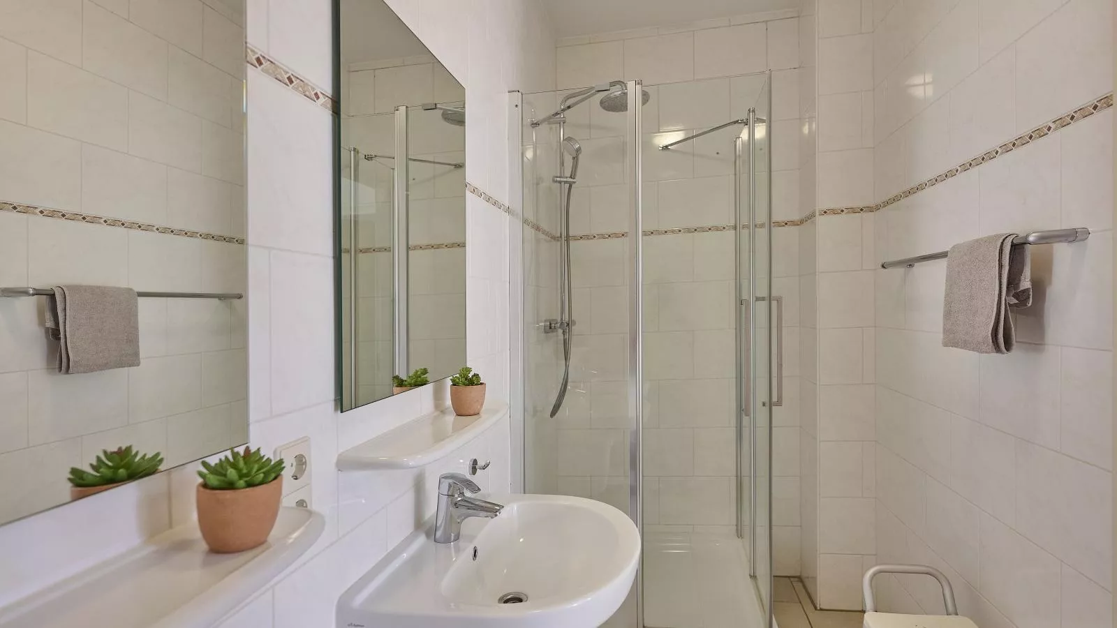 T Achterhoes-Bathroom