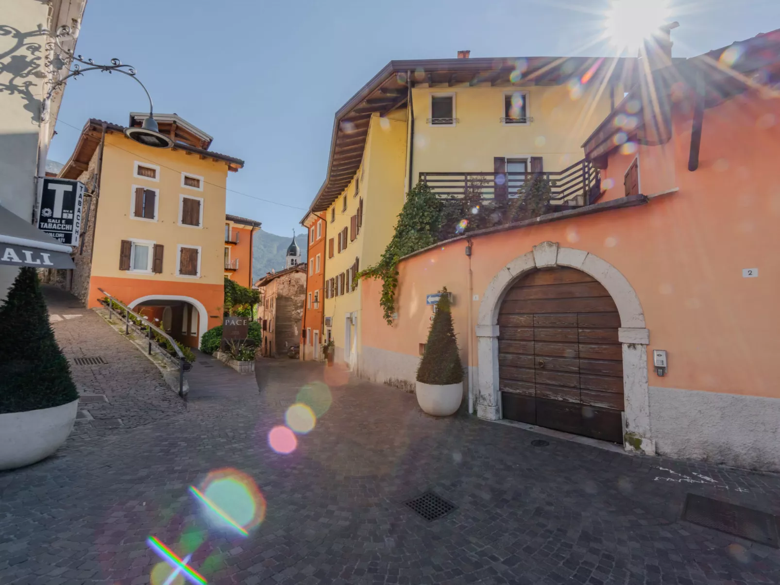 Felicitahome-Outside