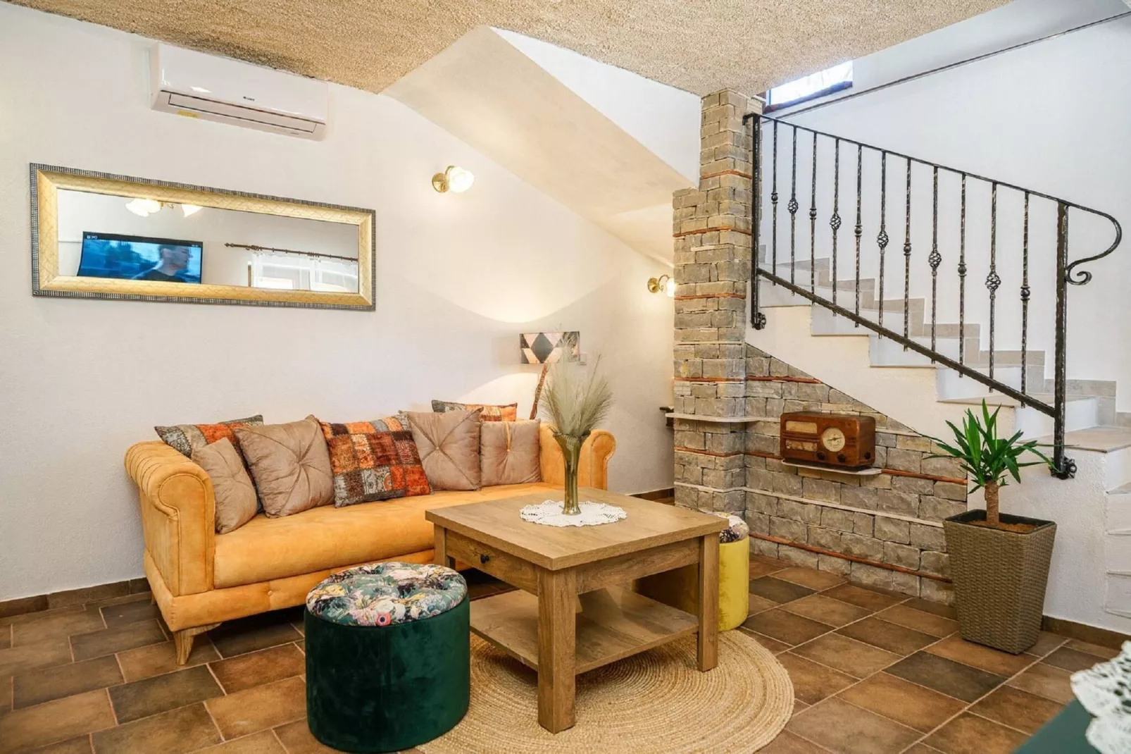 Authentic Villa Malou-Wohnzimmer