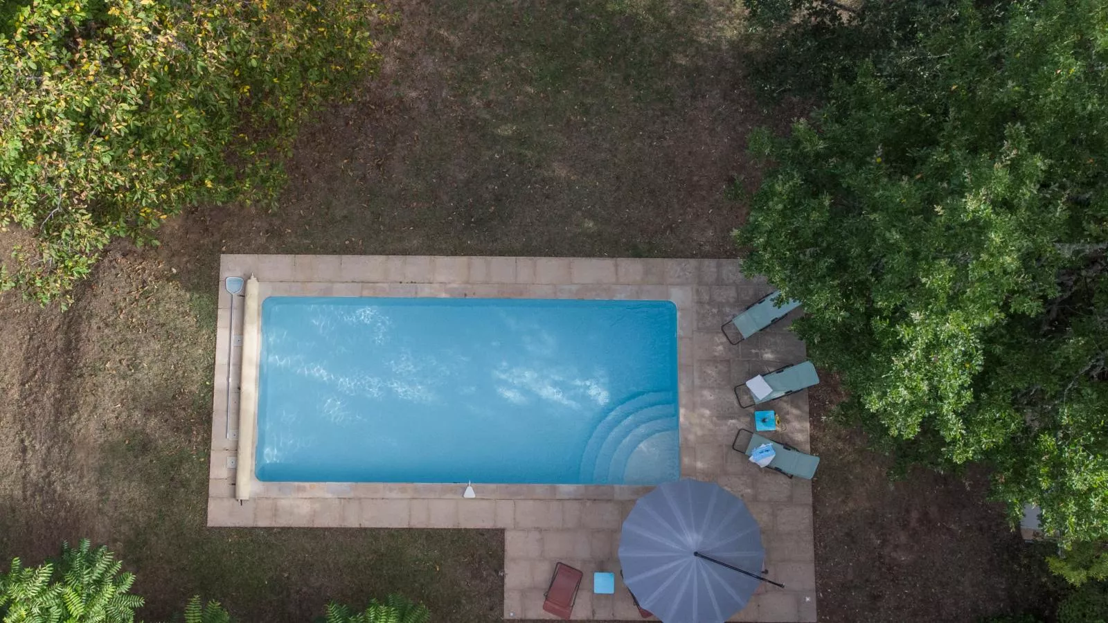 Les Follets-Pool