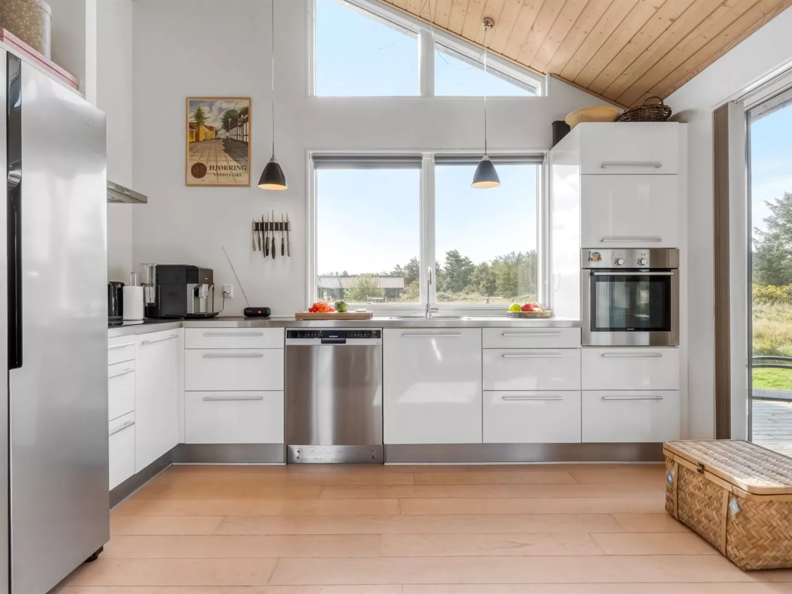 "Yaim" - 800m from the sea-Drinnen