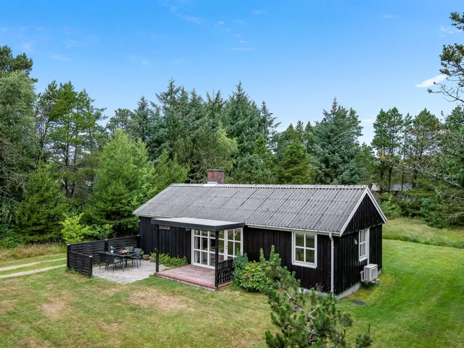 "Thekla" - 3km from the sea-Outside