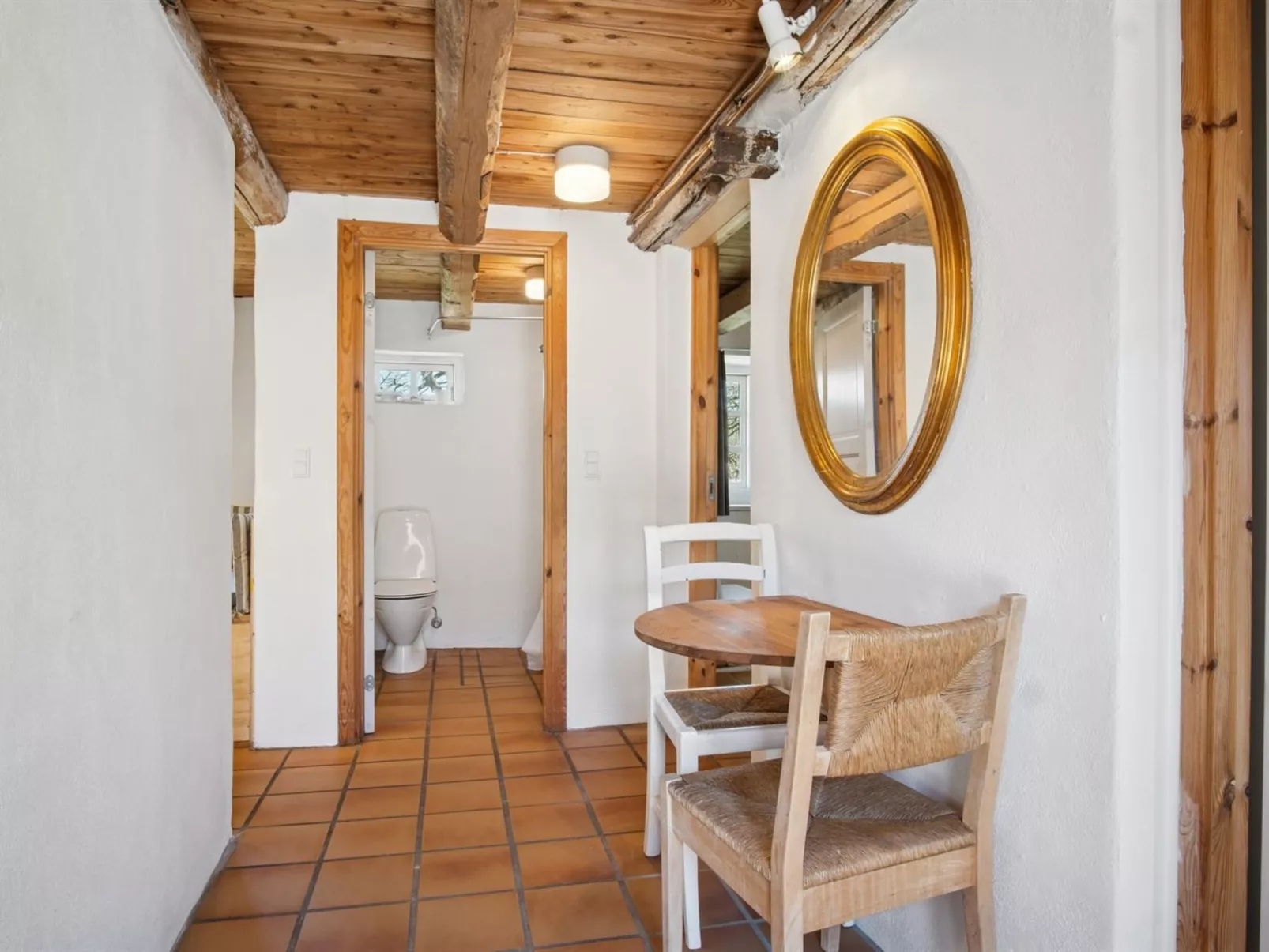 "Elisabetha" - 16km from the sea-Drinnen