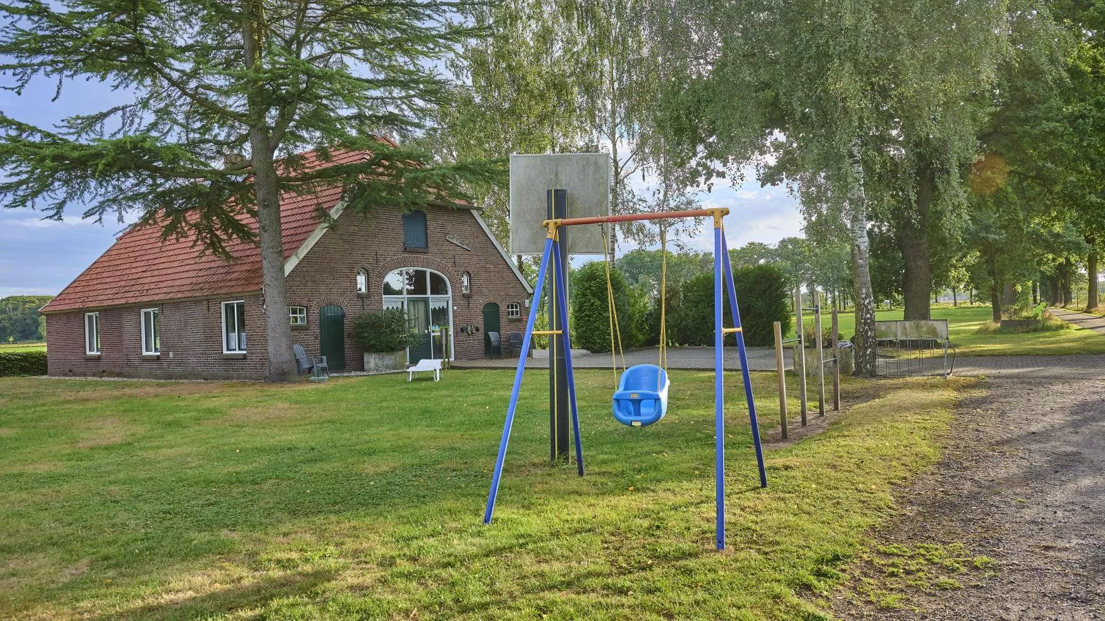 Erve Koeleman-Gardens in summer