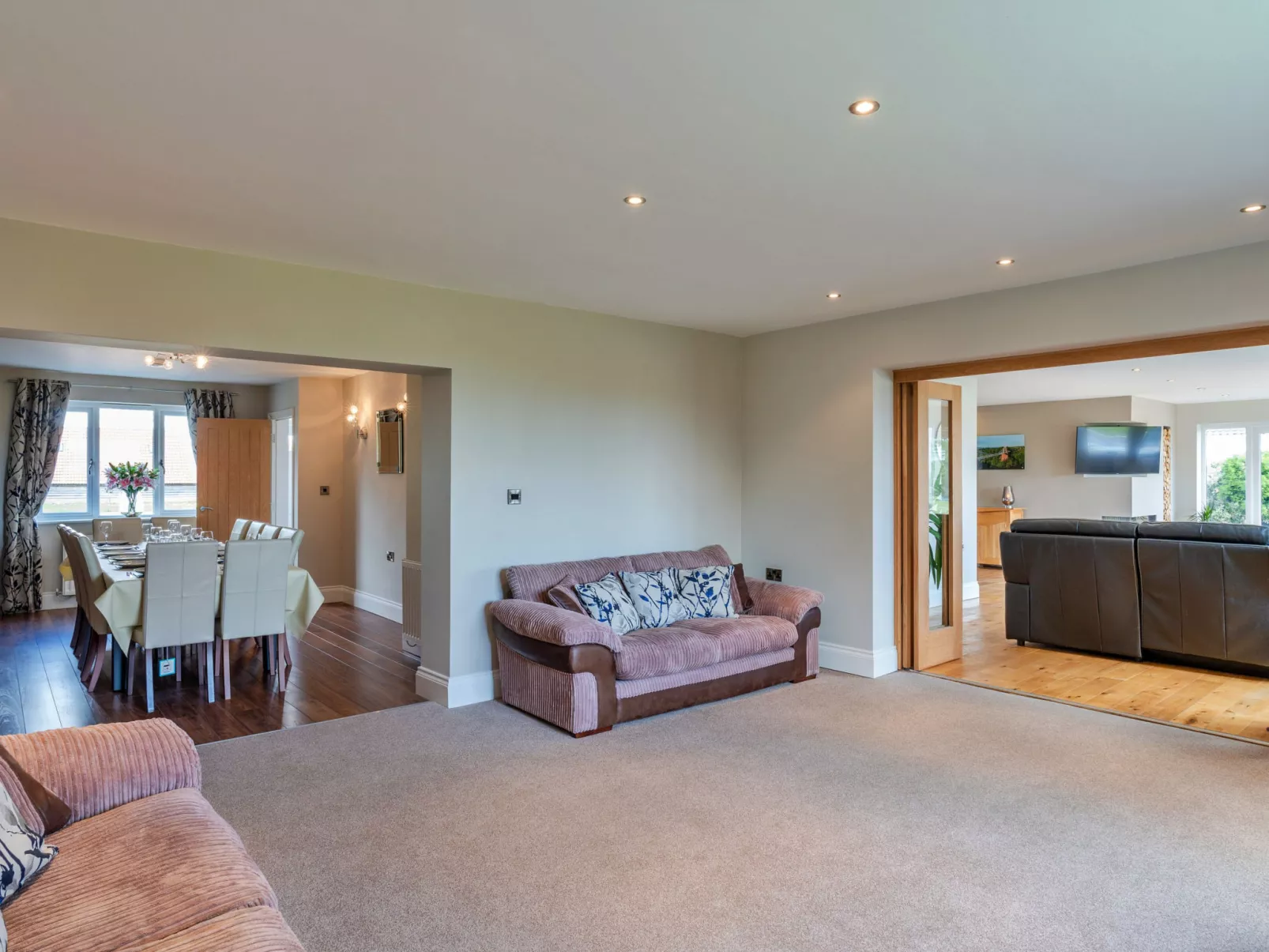 Stone Bow Farmhouse-Inside