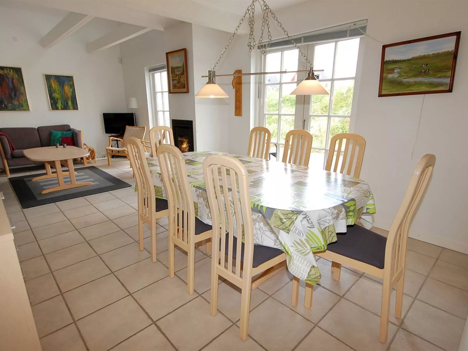 "Stine" - 1km from the sea-Drinnen