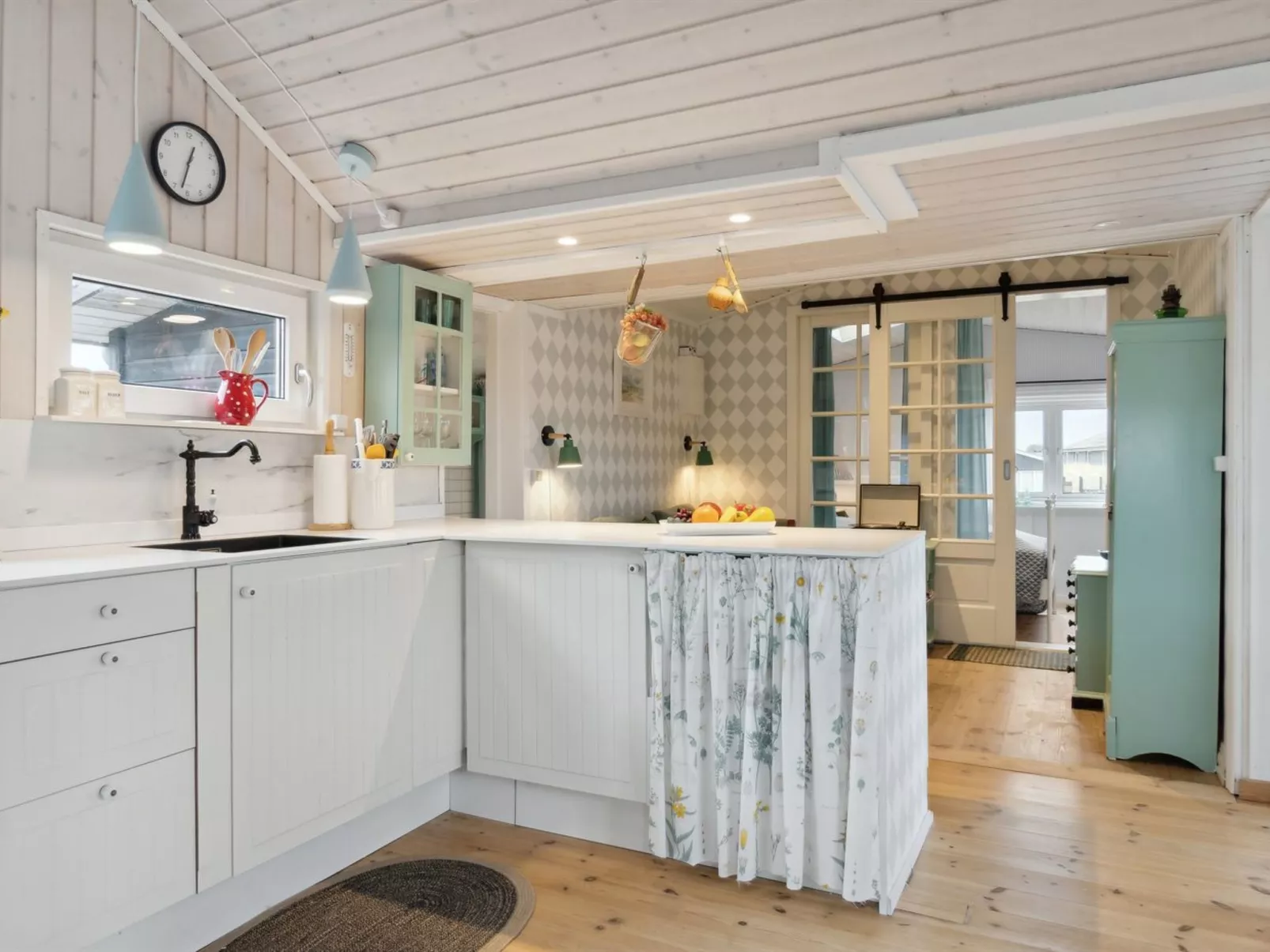 "Aruna" - 200m from the sea-Drinnen