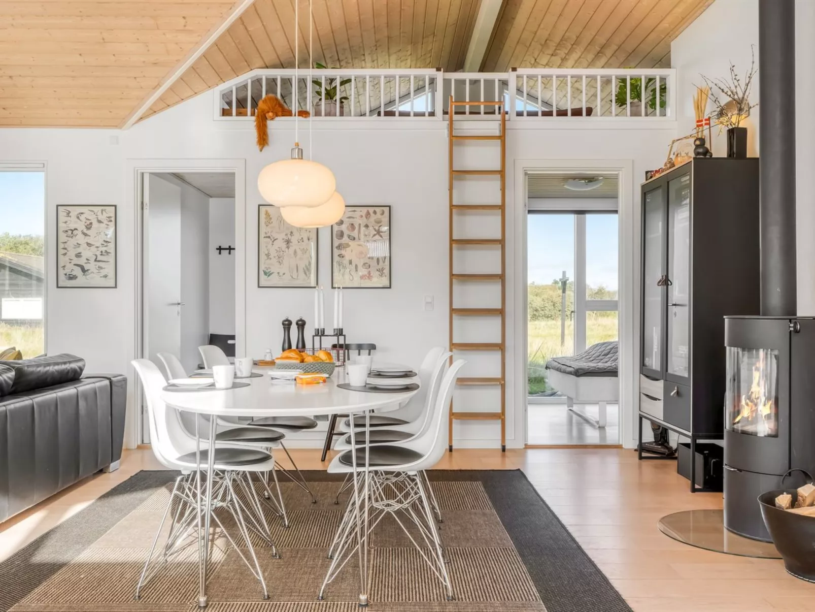 "Yaim" - 800m from the sea-Drinnen