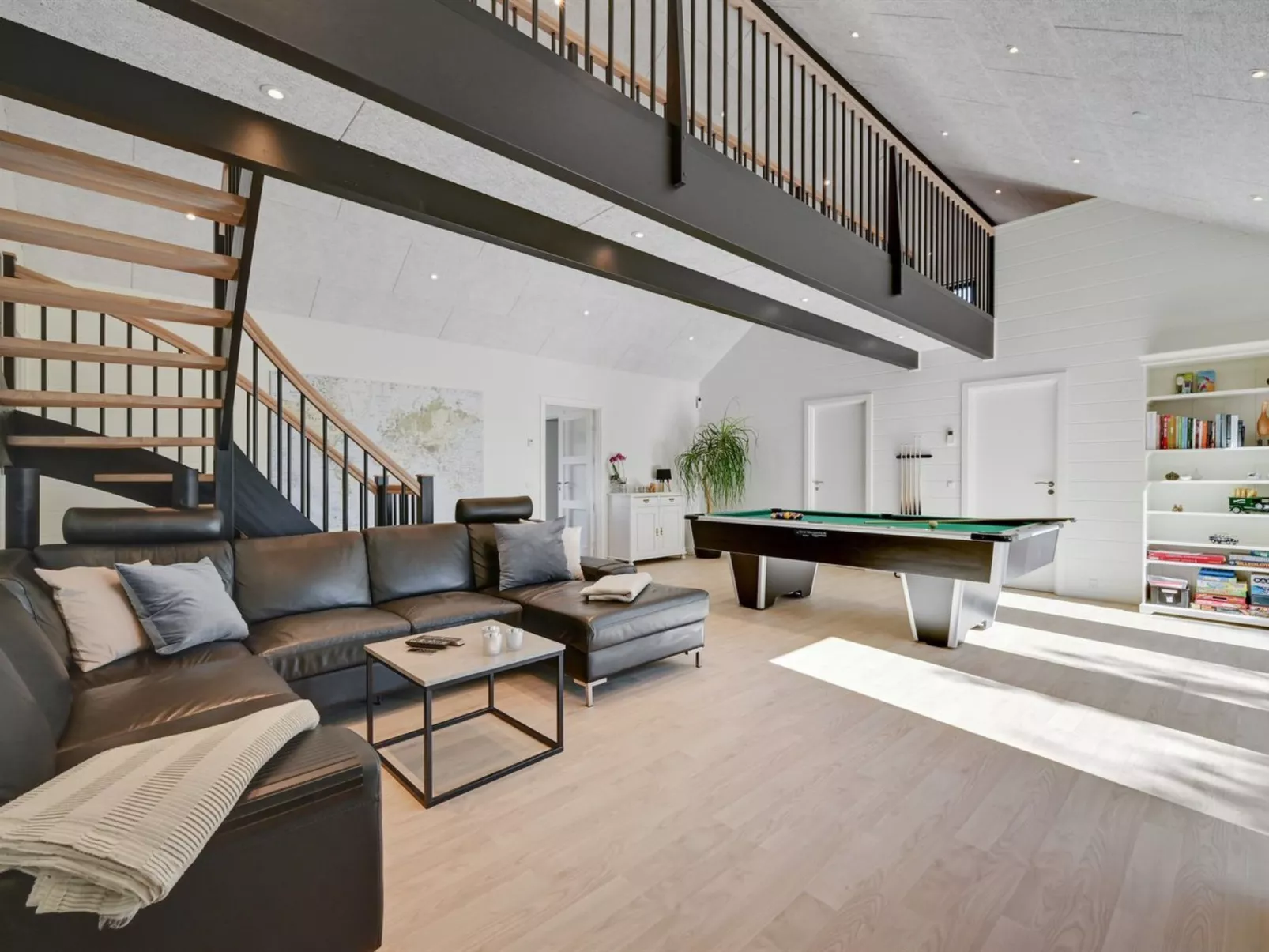 "Tinella" - 250m to the fjord-Dedans