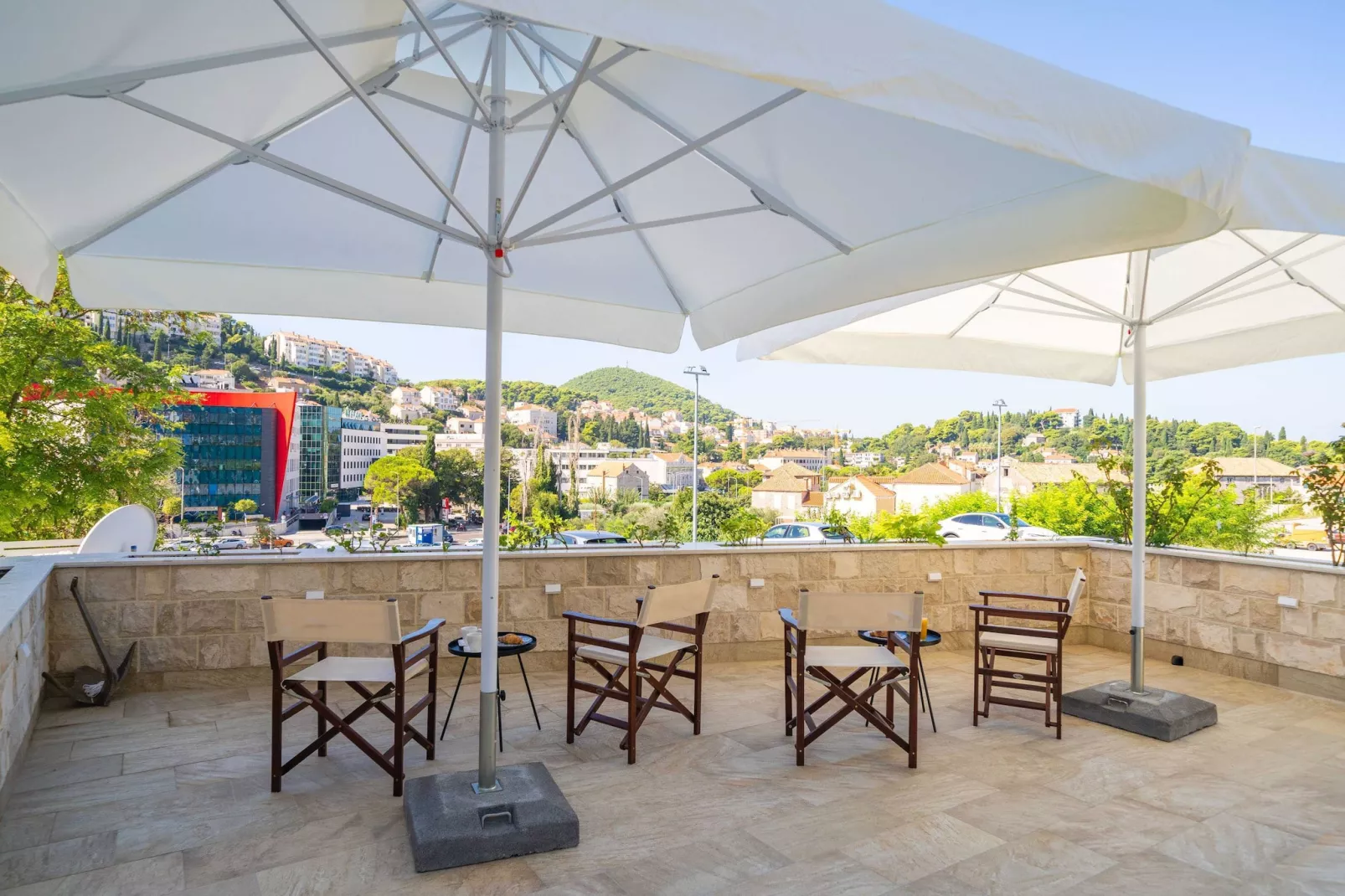 Apartments Aura - Comfort Studio Apartment 3 with shared swimming pool-Terrasse