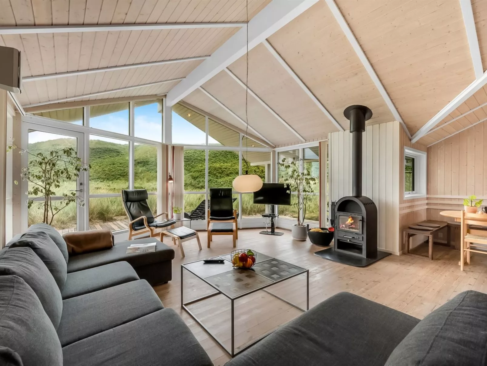 "Nermin" - 100m from the sea-Inside