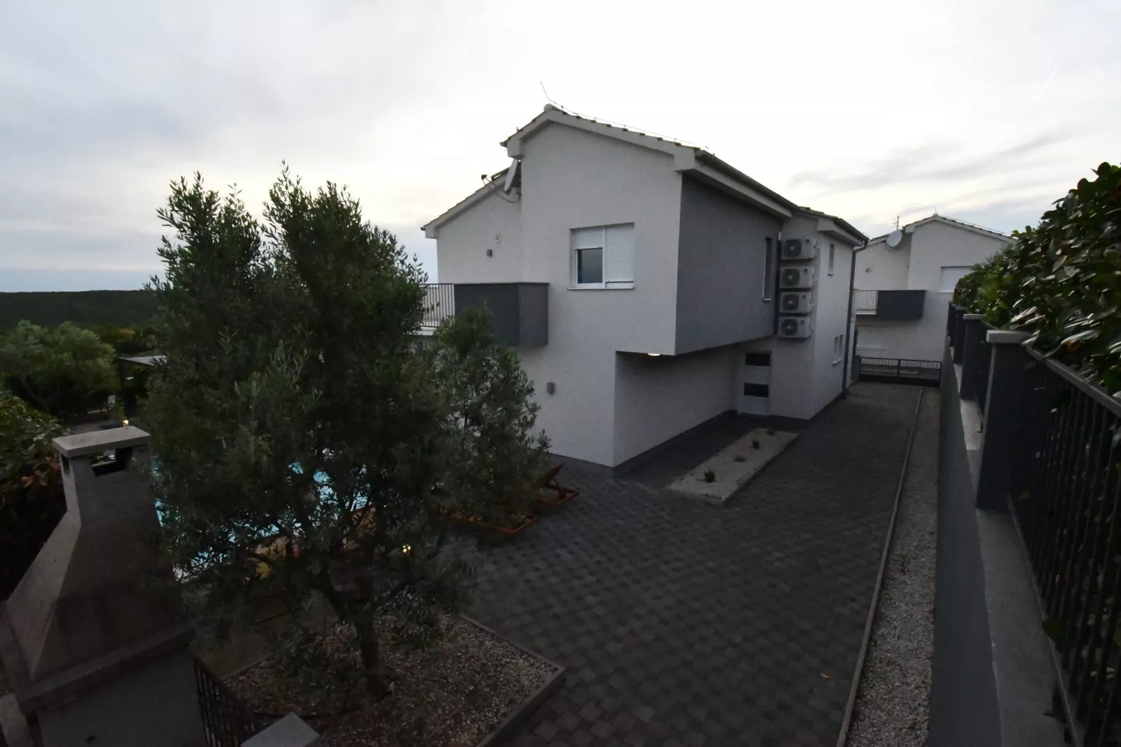 Luxury Escape with Swimming Pool & Modern Design -  Classic Four Bedroom Villa with Sea View and Private Pool ( Villa 3)-Extérieur