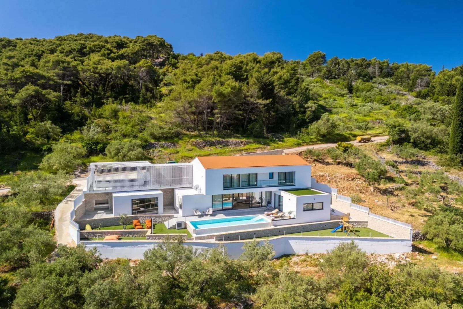 Holiday Home Good Life-Im Freien