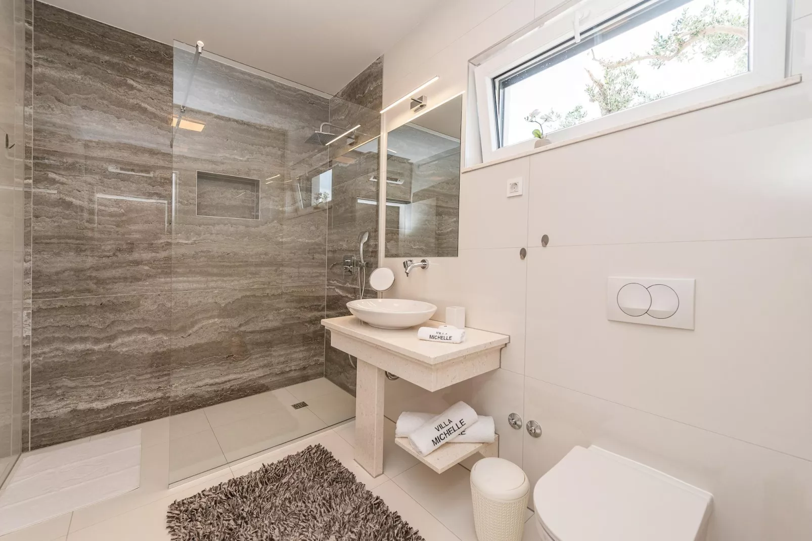 Luxury villa Michelle-Salle de bain