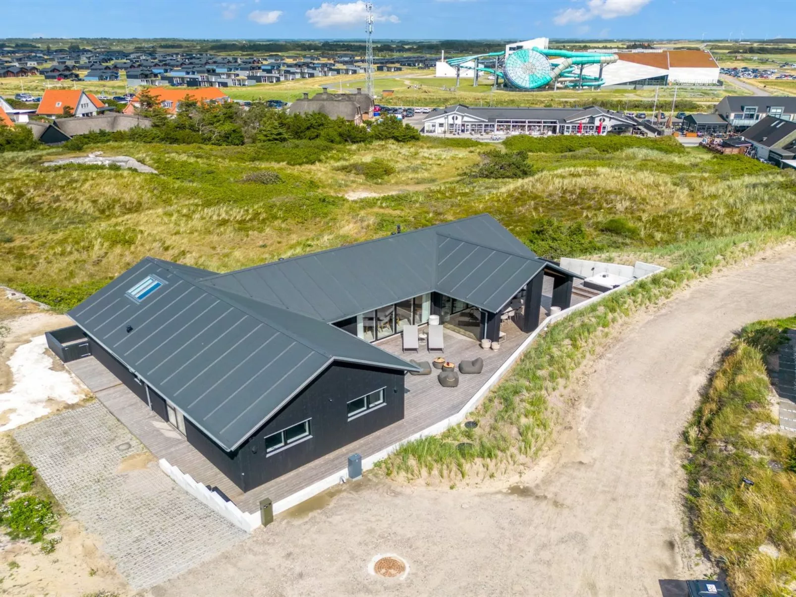 "Maximiliane" -  from the sea-Dehors