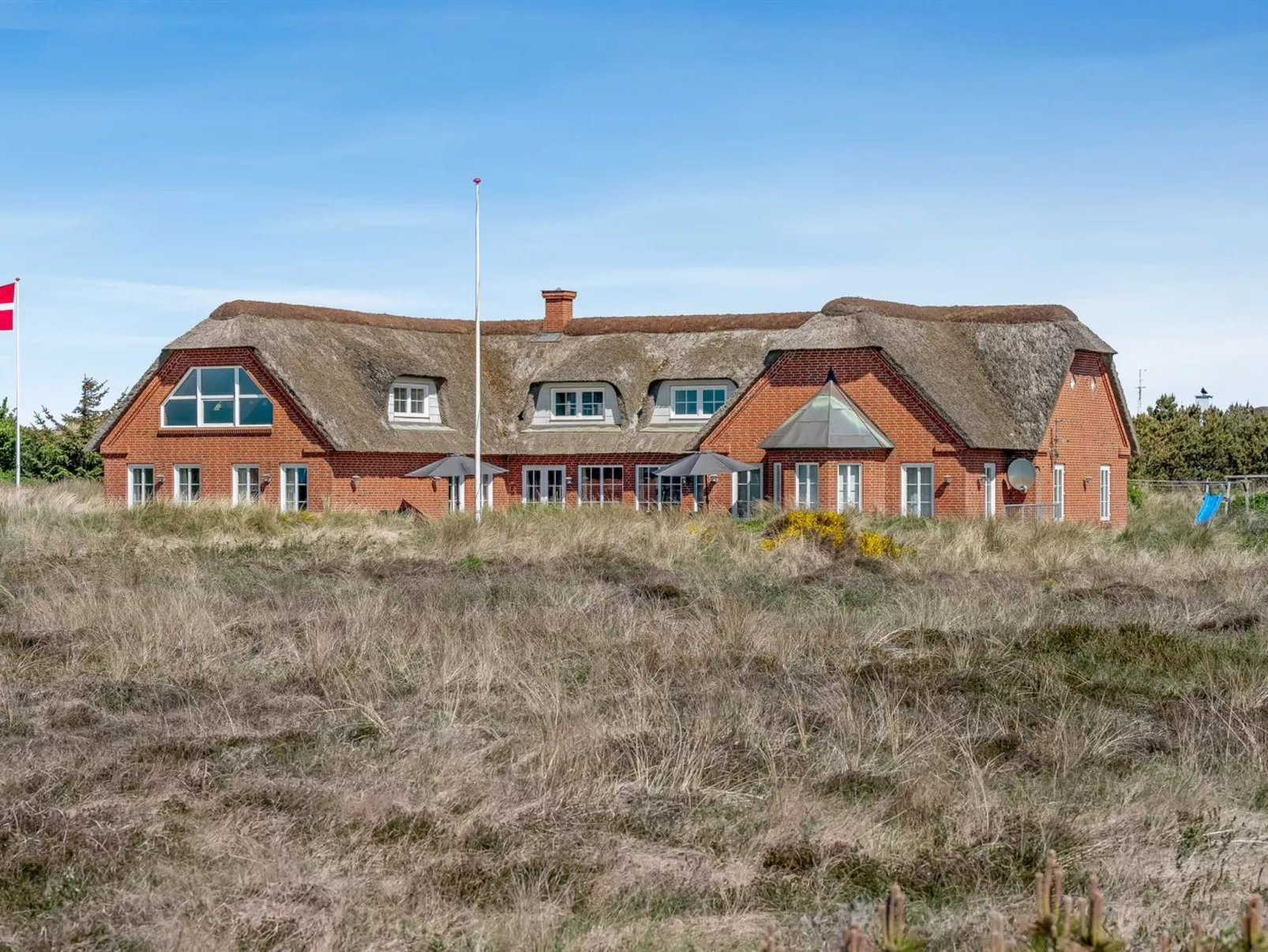 "Gytha" - 75m from the sea-Draußen