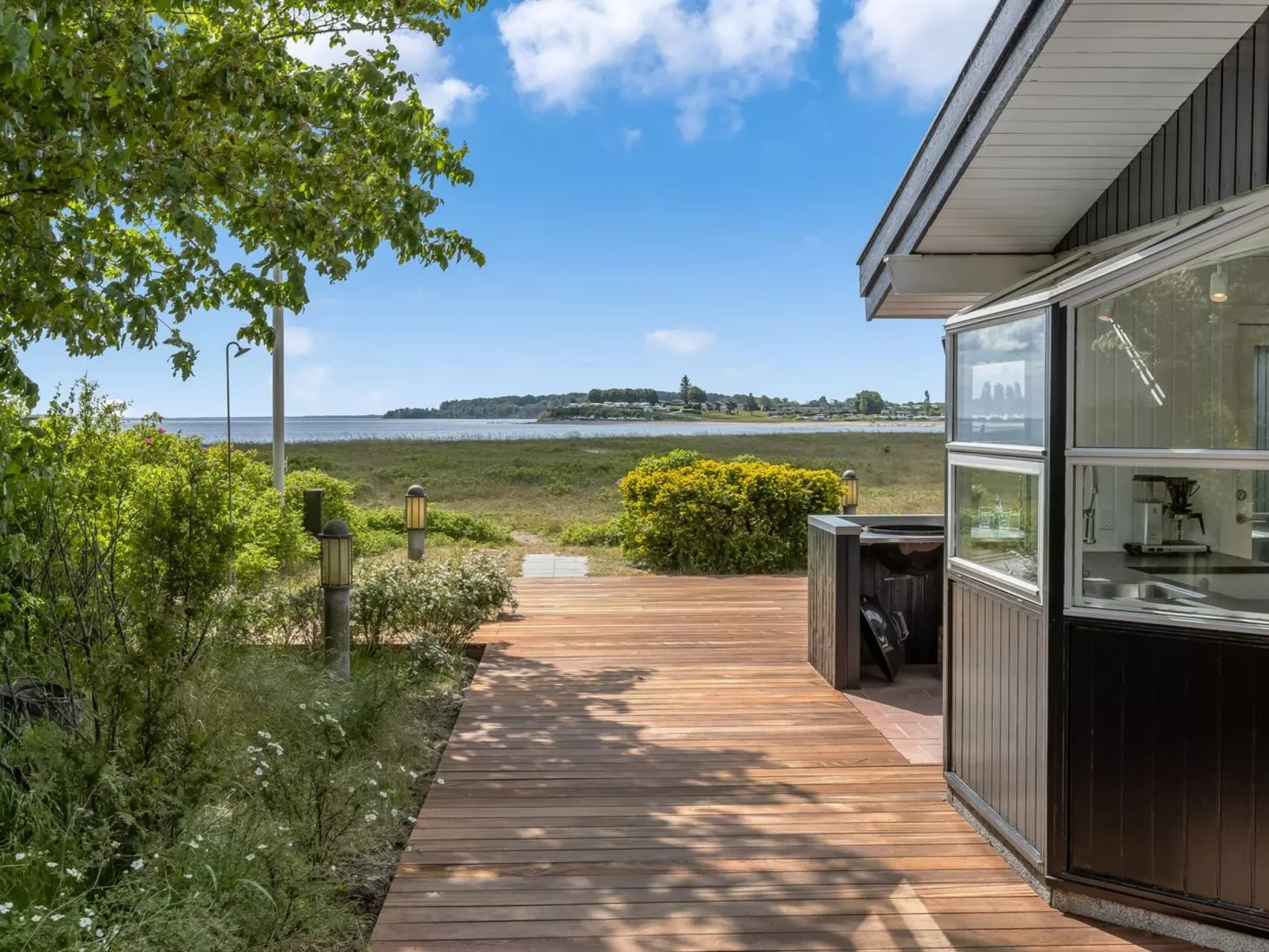 "Xaverius" - 30m from the sea-Draußen