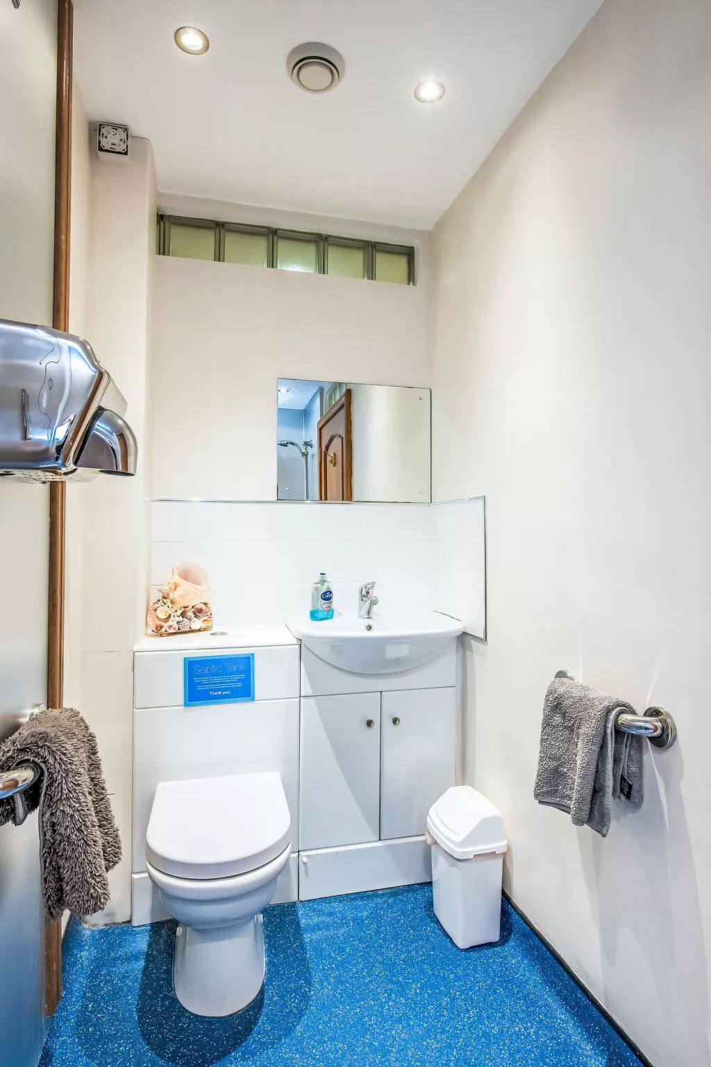 Benderloch House & Frobost Lodge-Dedans