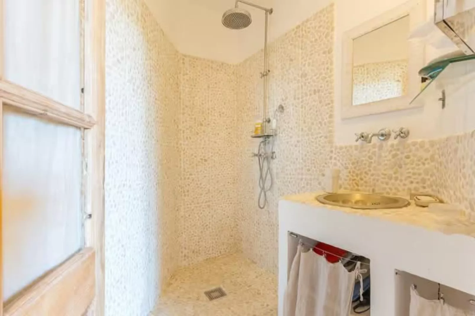 Mas de Corinne-Bathroom