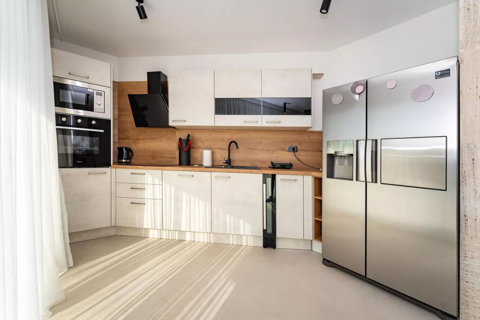 Beach apartment LaMag-Cuisine